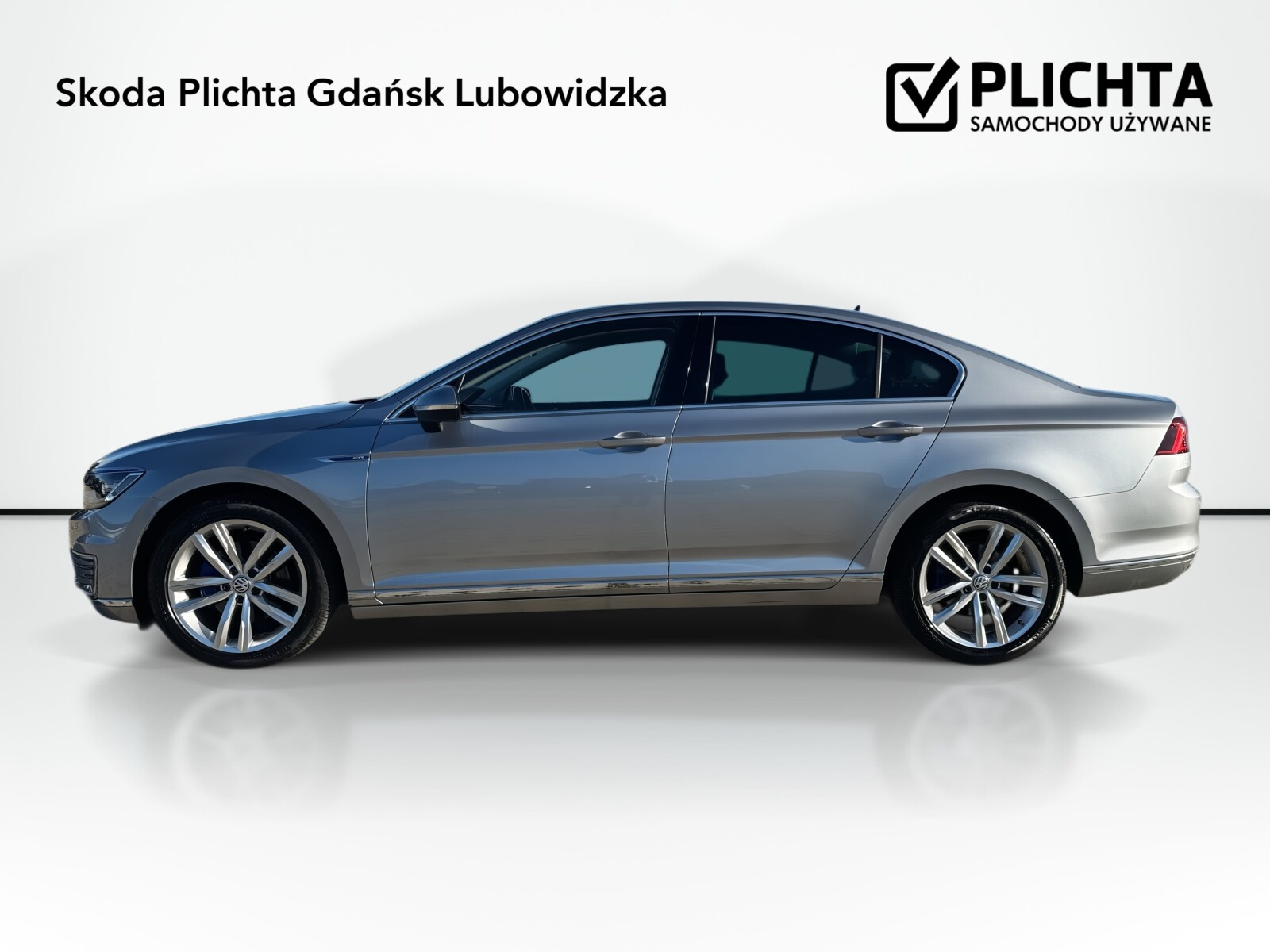 Volkswagen Passat - zdjęcie 8