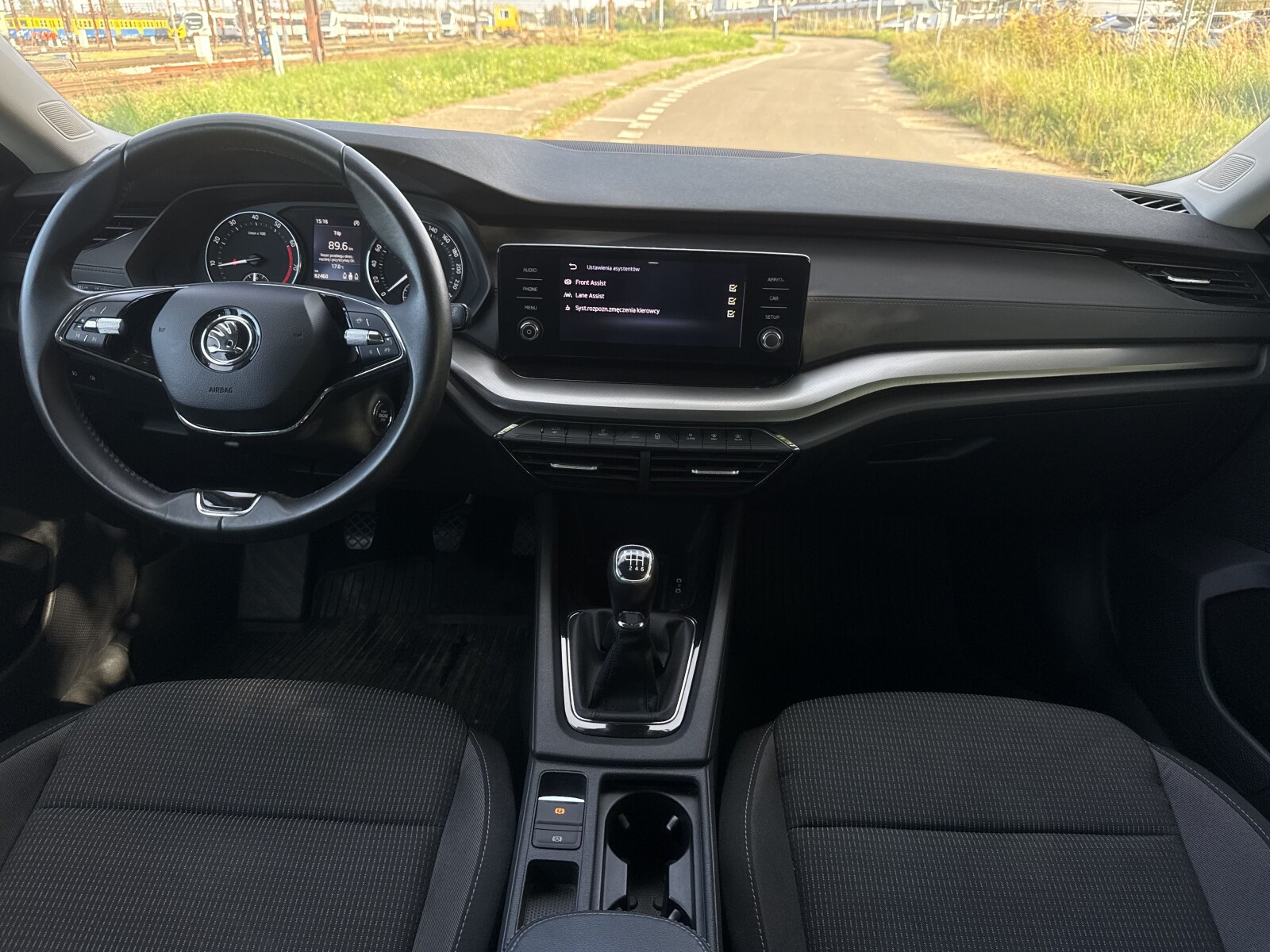 Škoda Octavia - zdjęcie 9