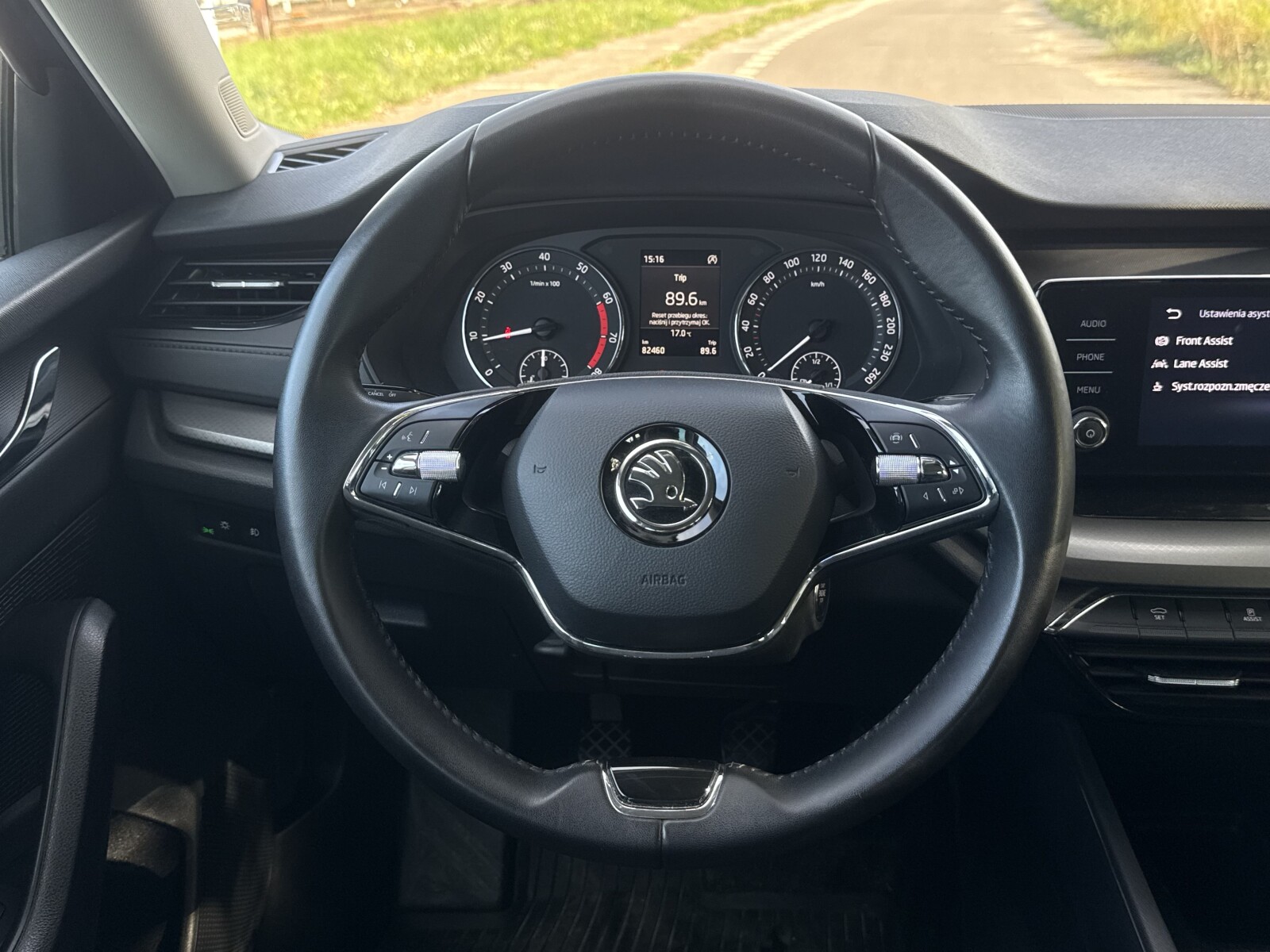 Škoda Octavia - zdjęcie 14