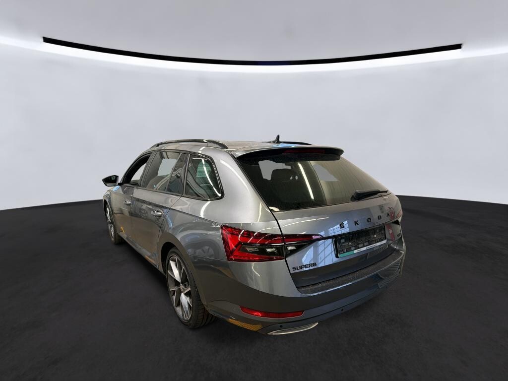 Škoda Superb Combi - zdjęcie 4