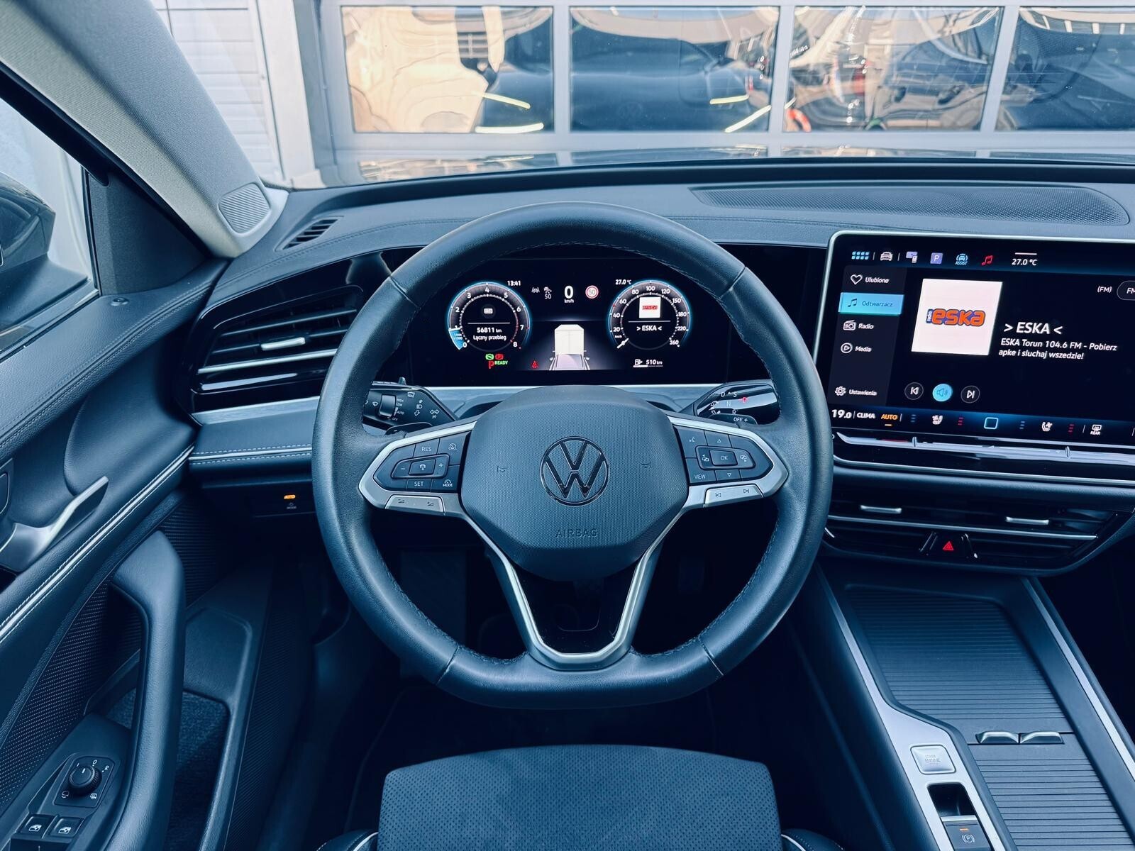 Volkswagen Passat - zdjęcie 18