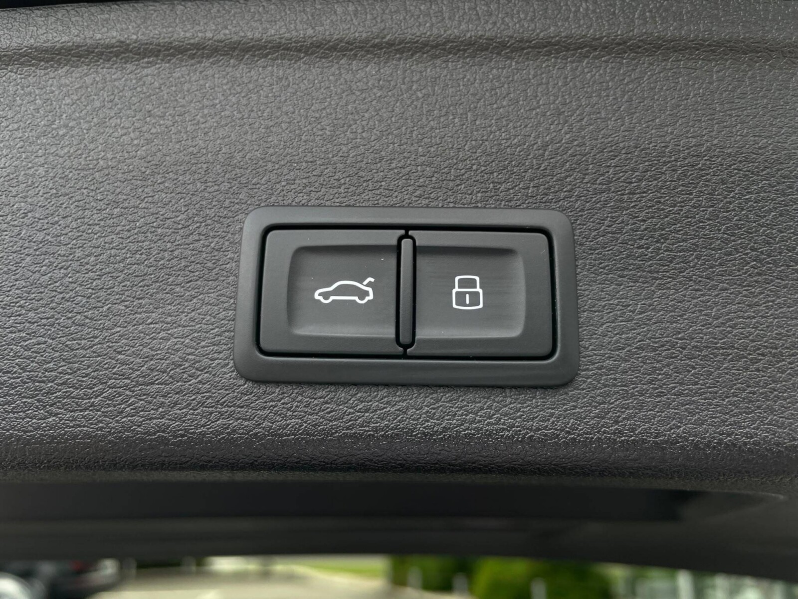 Audi A4 Avant - zdjęcie 9
