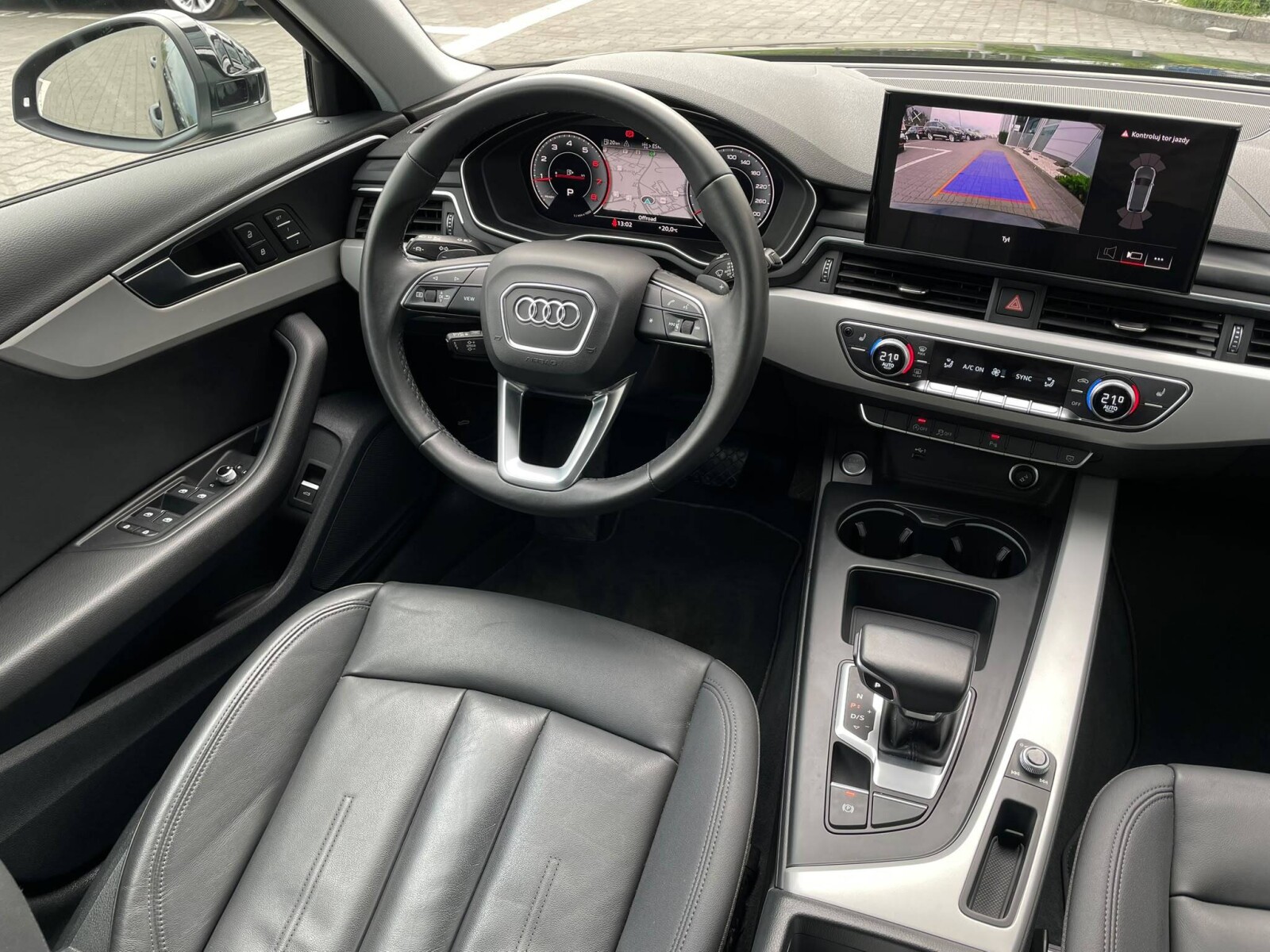 Audi A4 Avant - zdjęcie 13