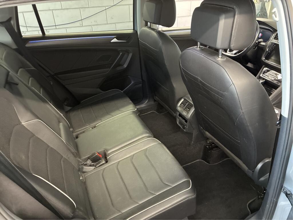 Volkswagen Tiguan Allspace - zdjęcie 7