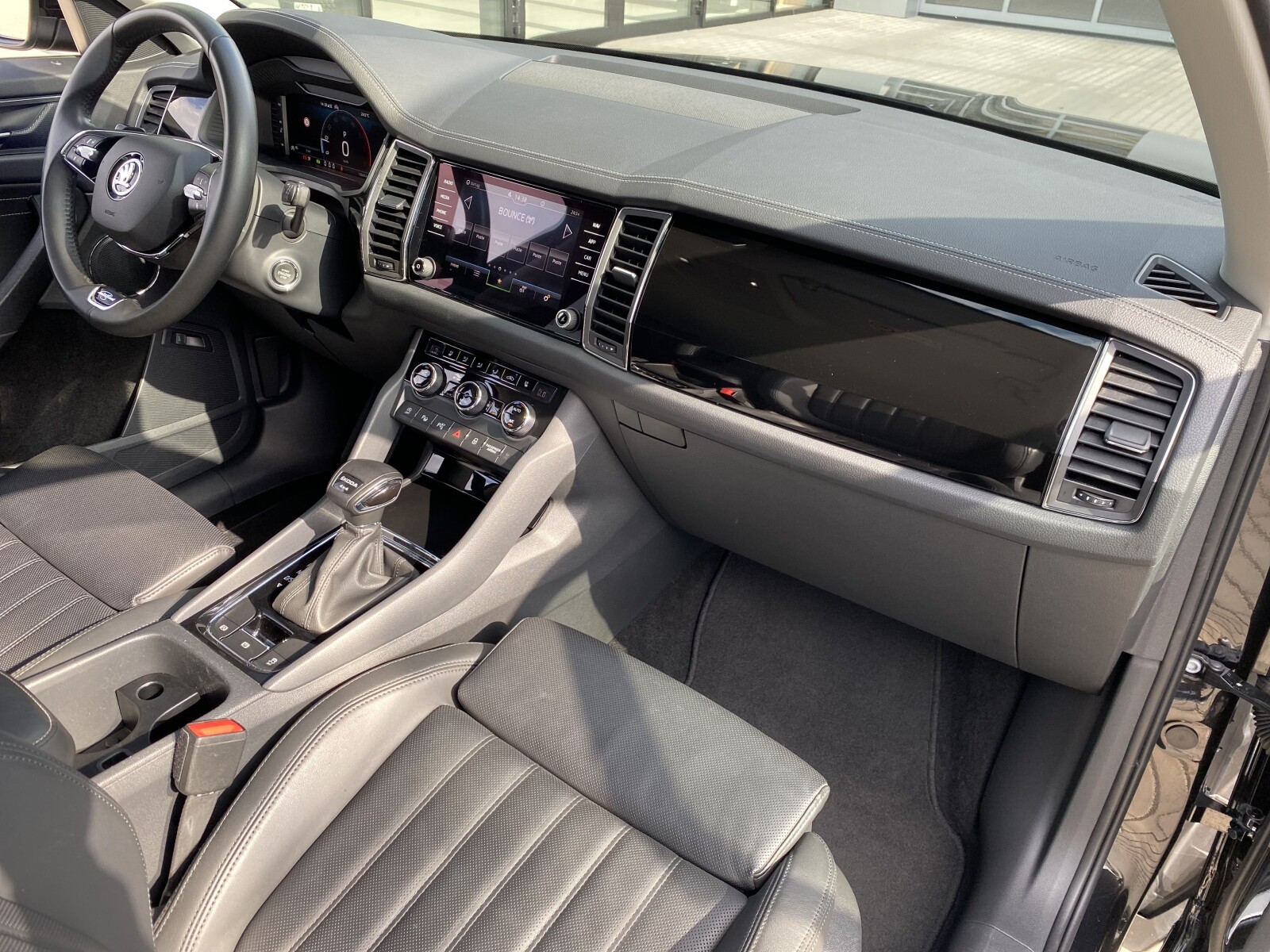 Škoda Kodiaq - zdjęcie 14