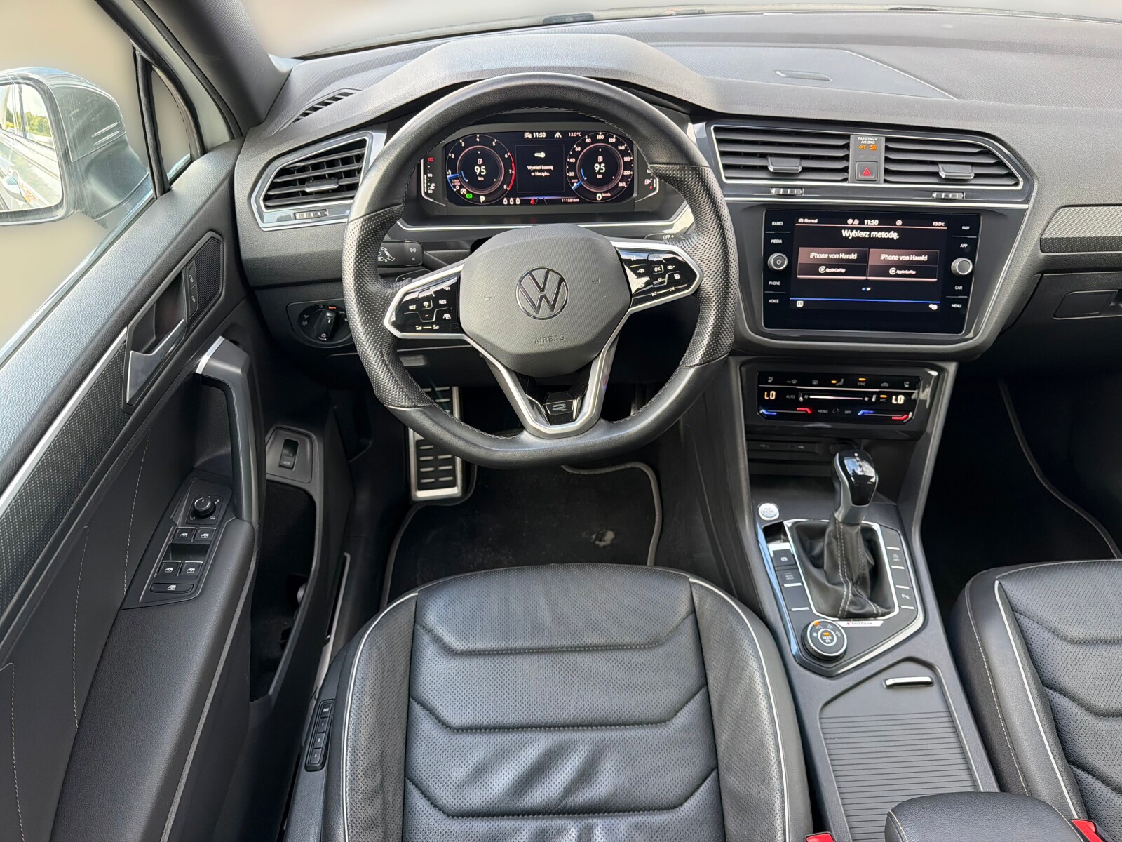 Volkswagen Tiguan Allspace - zdjęcie 20