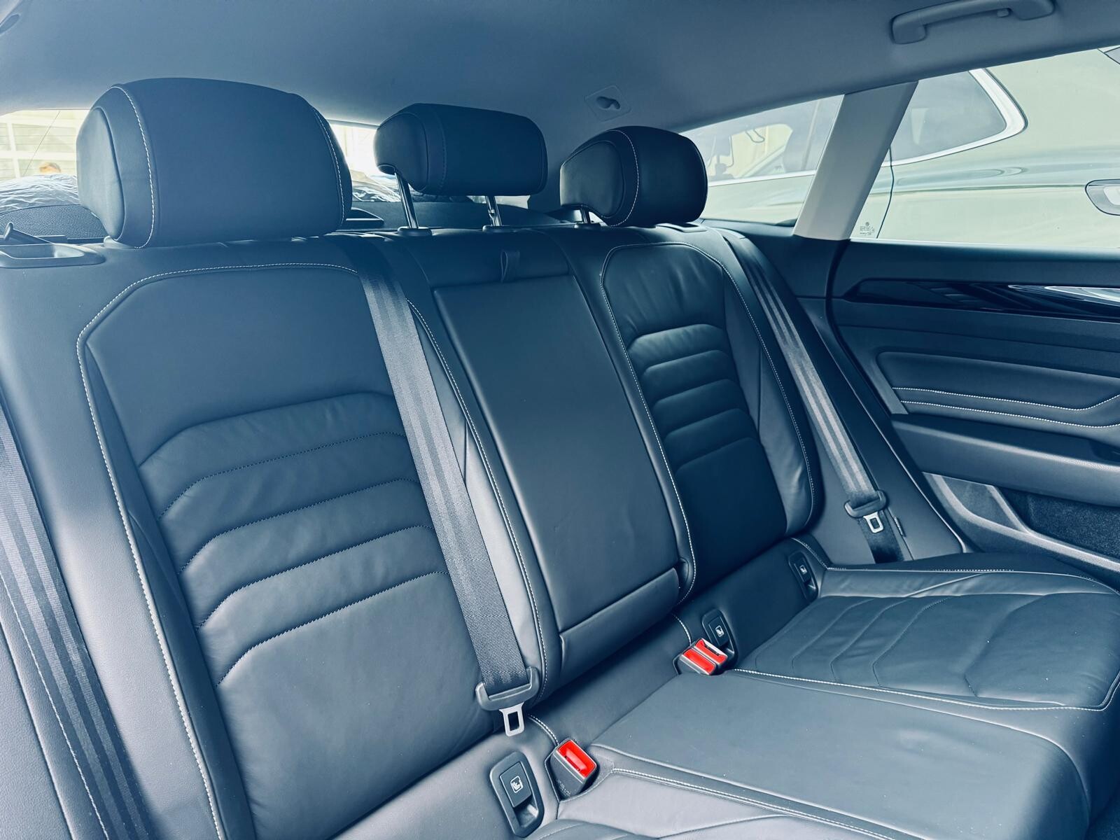 Volkswagen Arteon Shooting Brake - zdjęcie 15