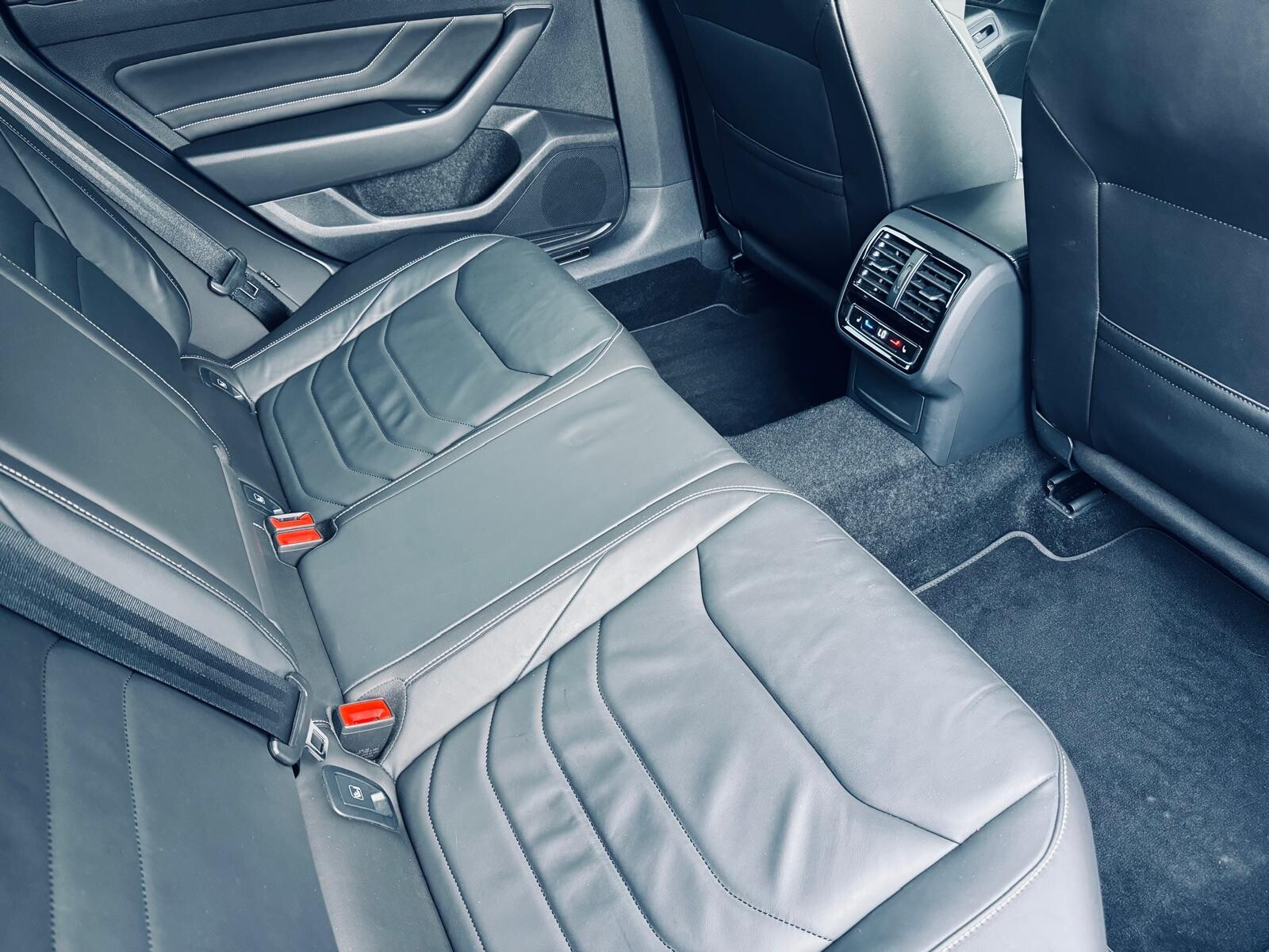 Volkswagen Arteon Shooting Brake - zdjęcie 16