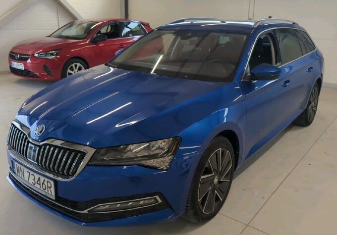 Škoda Superb Combi - zdjęcie 1