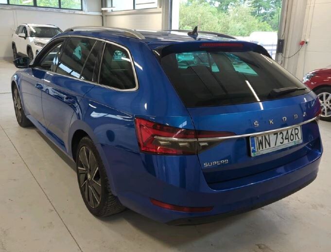 Škoda Superb Combi - zdjęcie 3