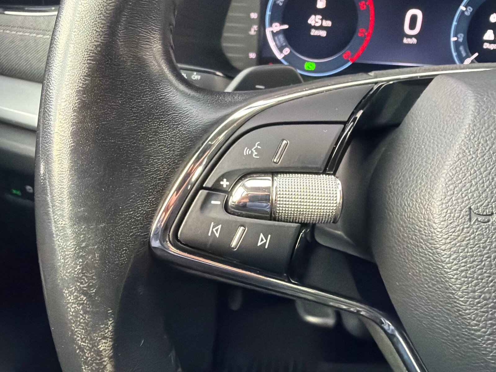 Škoda Octavia Combi - zdjęcie 19