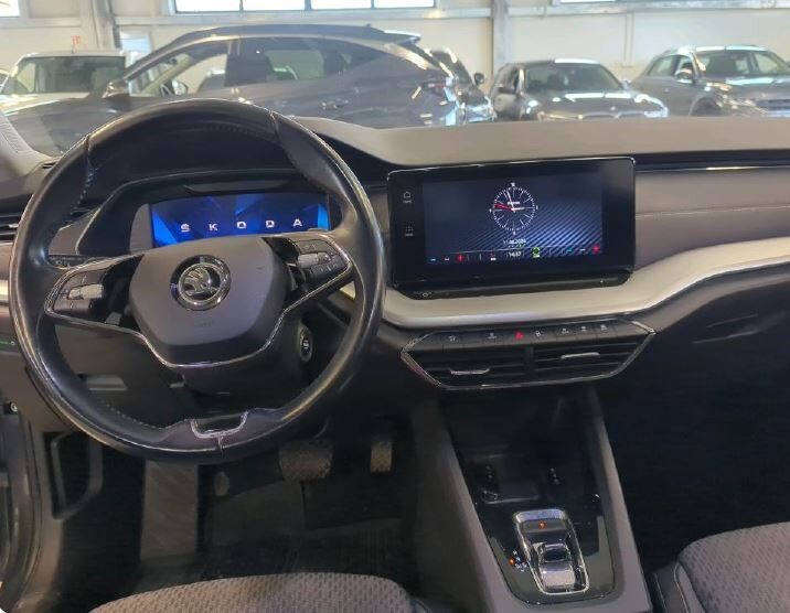 Škoda Octavia Combi - zdjęcie 5
