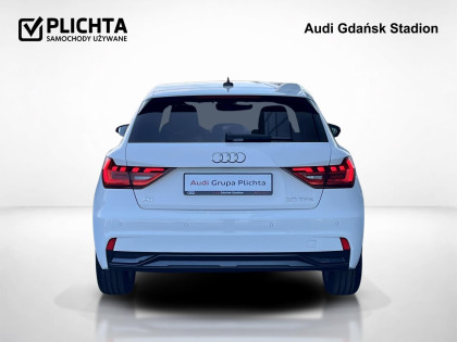 LED|Klucz Komfortowy|Ambiente Wielokolorowe|Carplay|Rozpoznawanie Znak