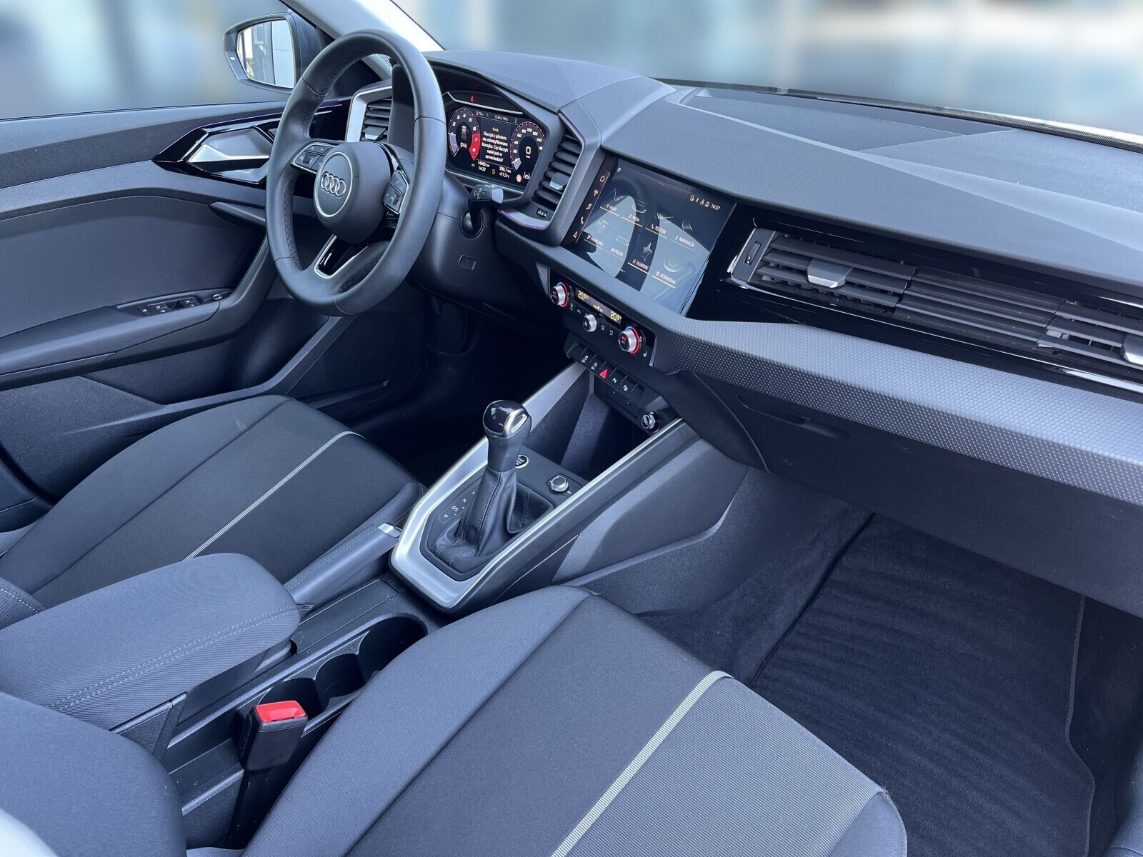 Audi A1 Sportback - zdjęcie 16