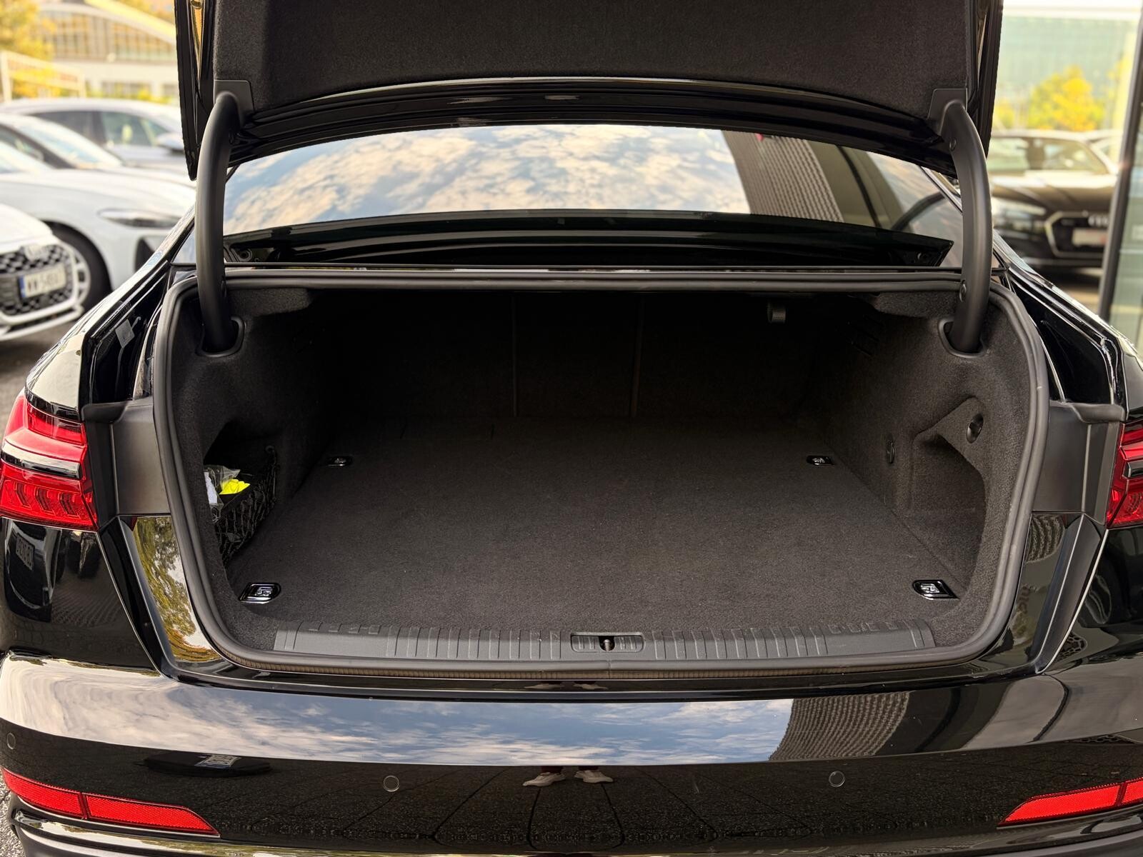 Audi A6 Limousine TFSI e - zdjęcie 19