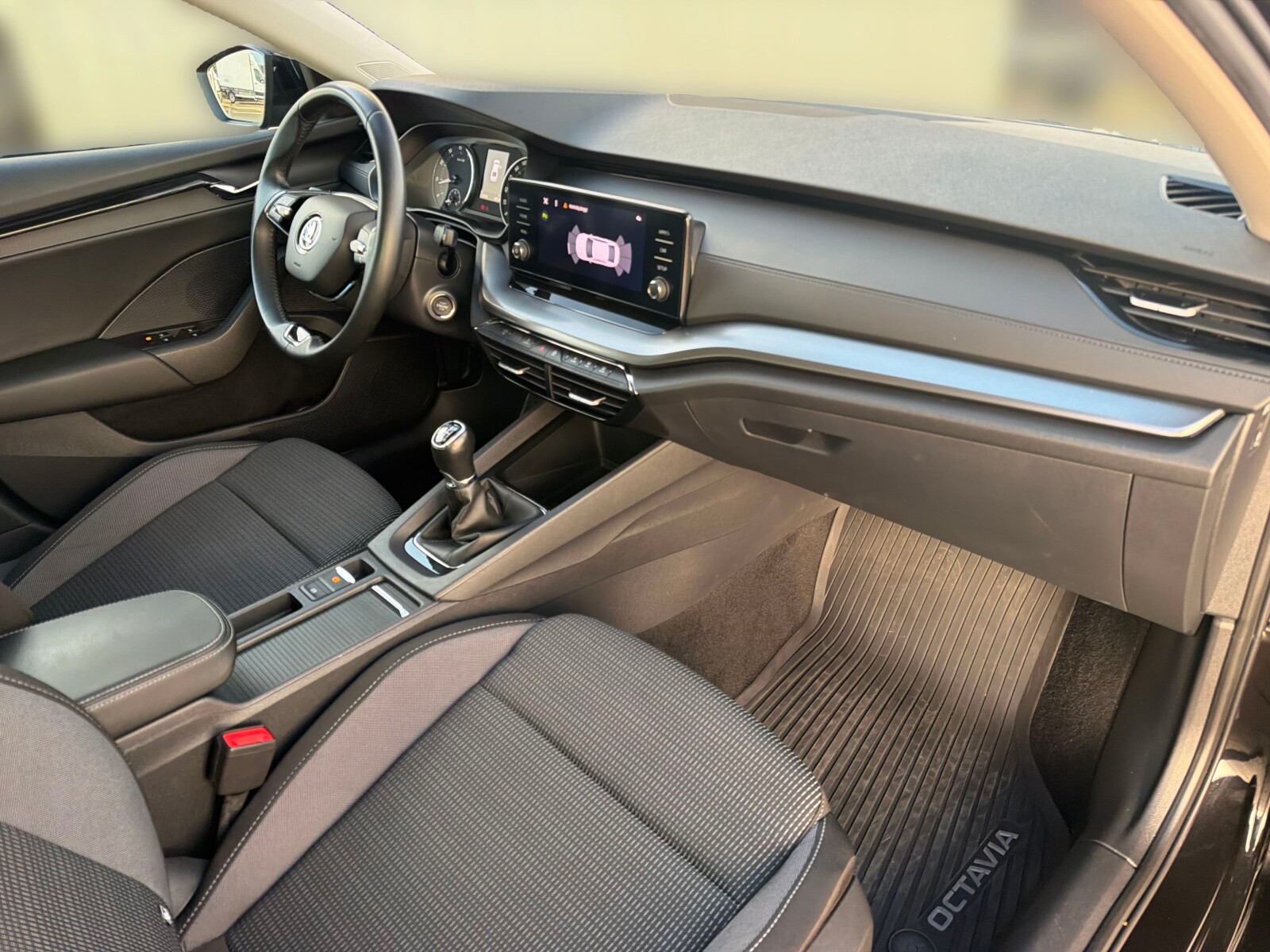 Škoda Octavia - zdjęcie 16