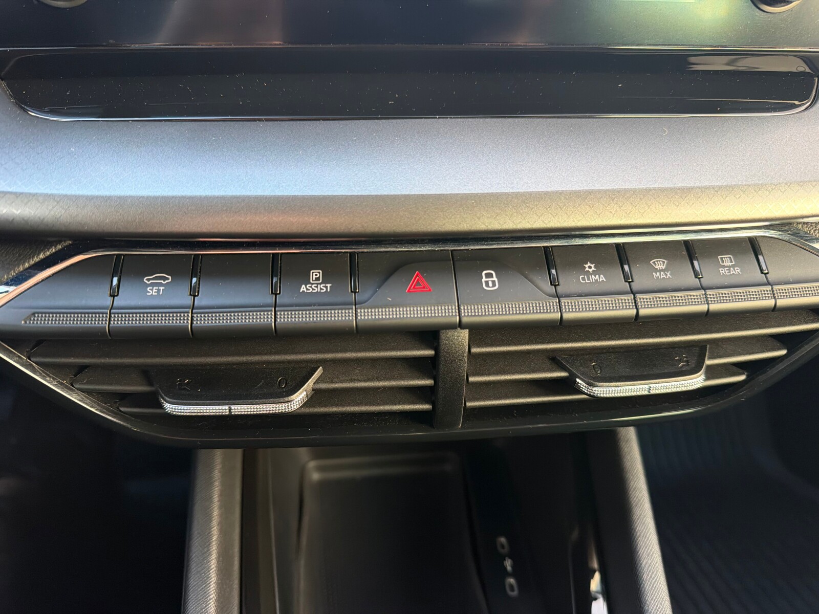 Škoda Octavia - zdjęcie 24