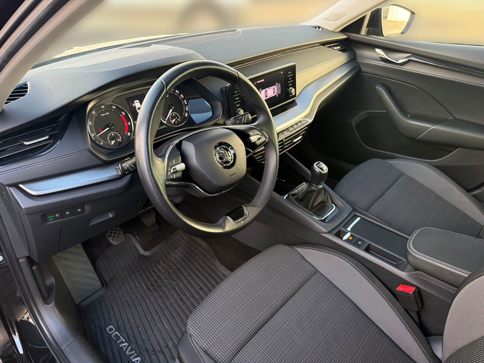 Škoda Octavia - zdjęcie 9