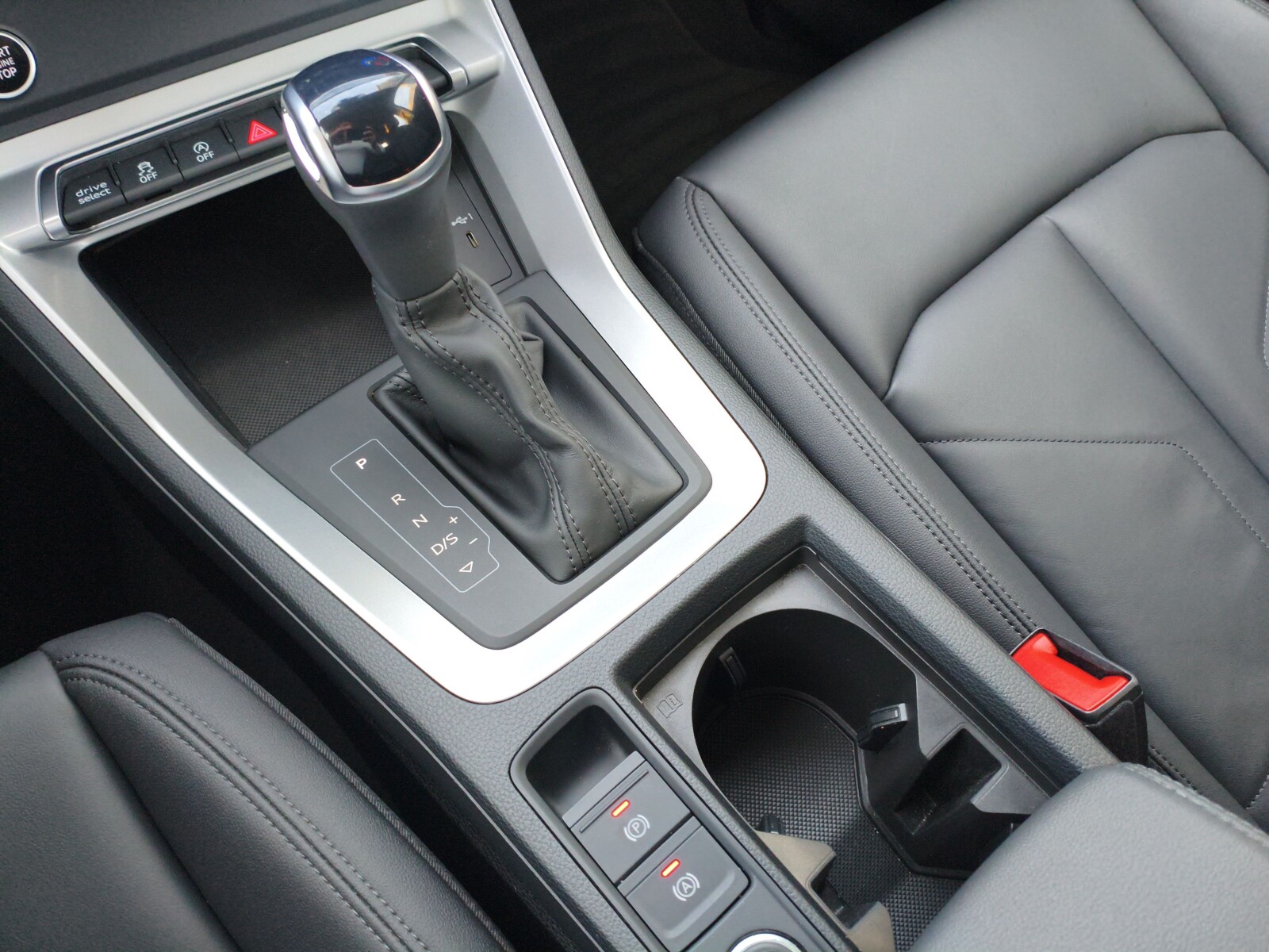 Audi Q3 Sportback - zdjęcie 20