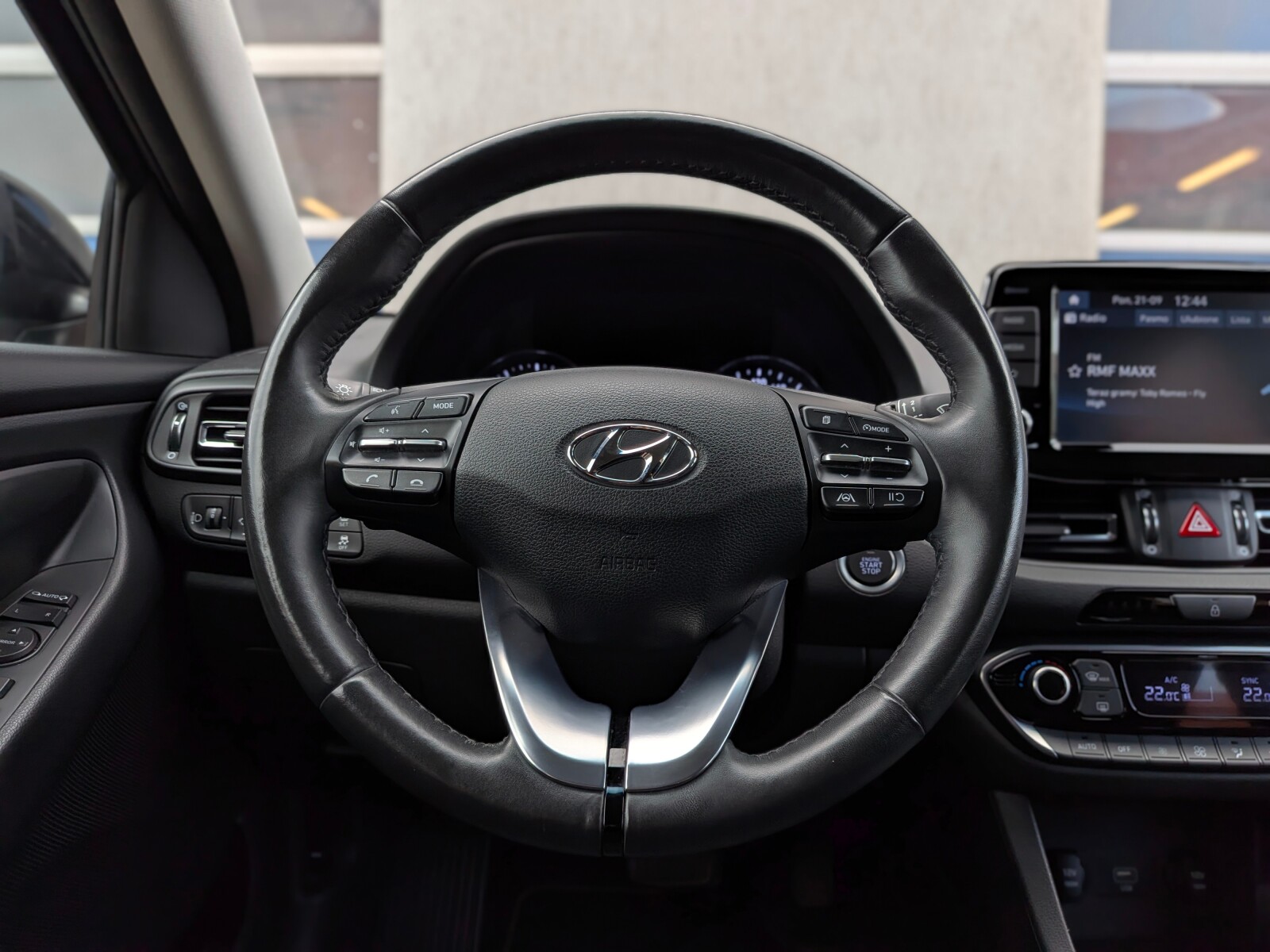 Hyundai i30 - zdjęcie 20
