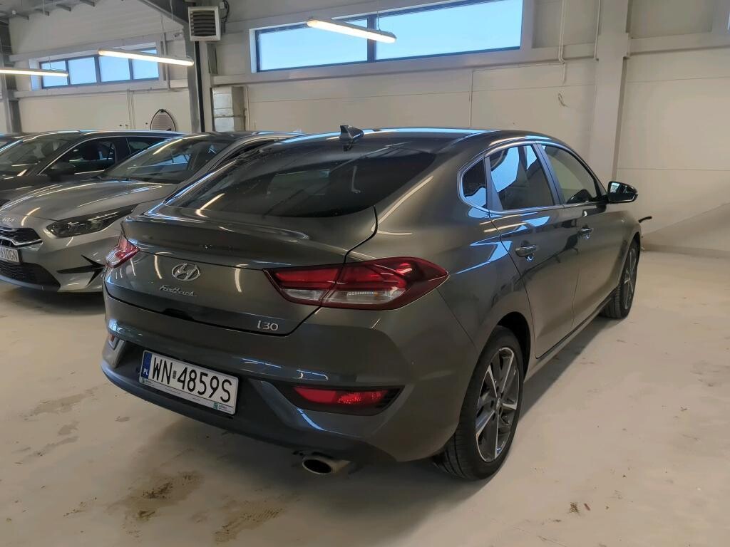 Hyundai i30 - zdjęcie 4