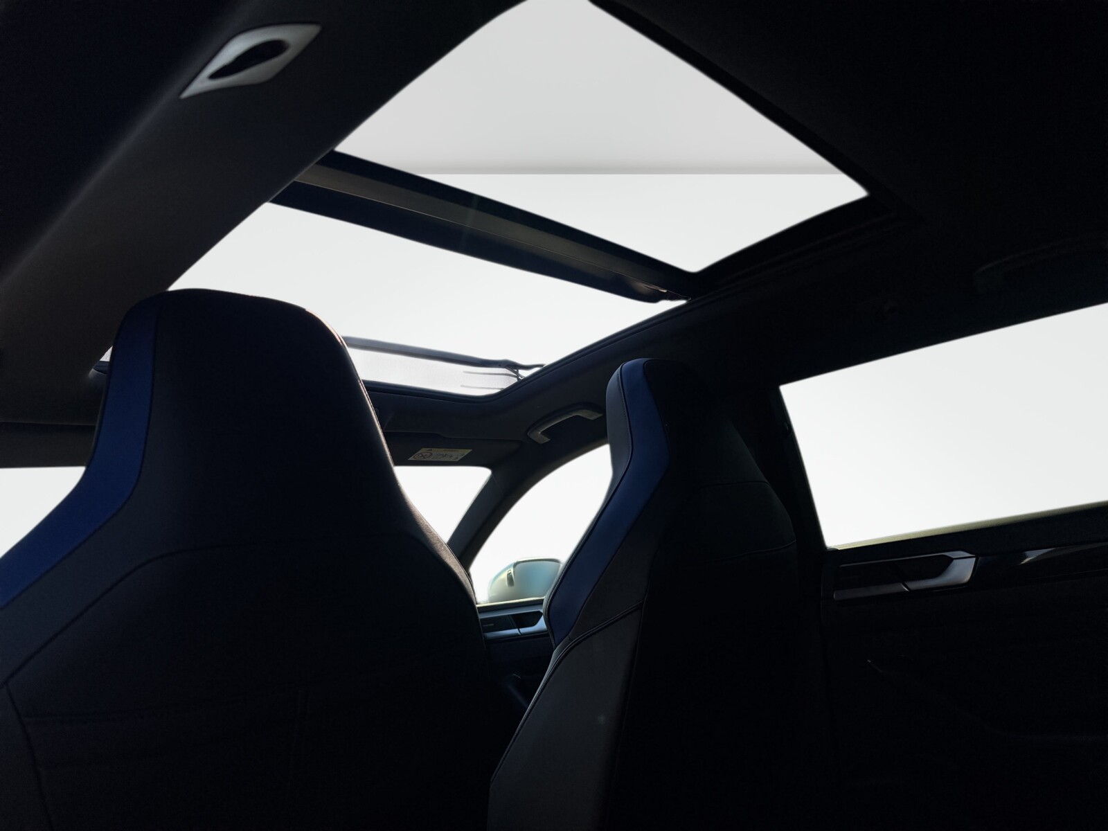 Volkswagen Arteon Shooting Brake - zdjęcie 31