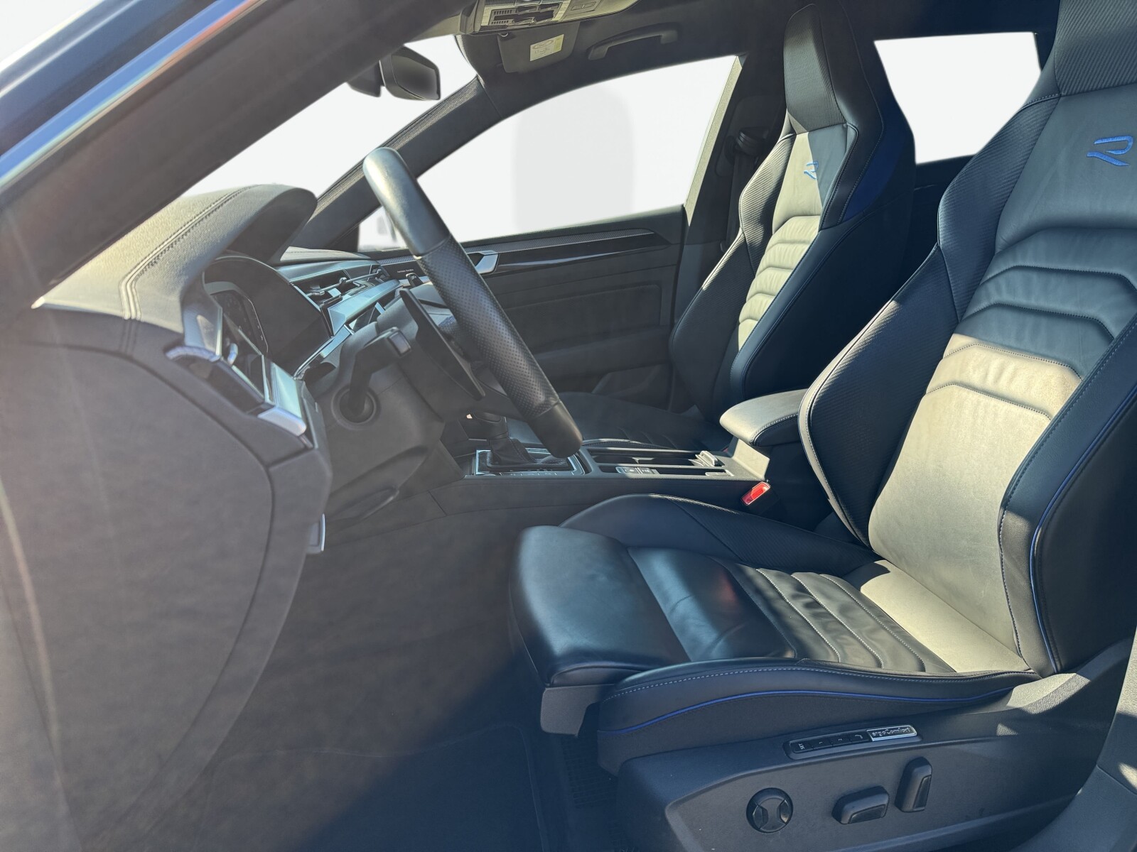 Volkswagen Arteon Shooting Brake - zdjęcie 9
