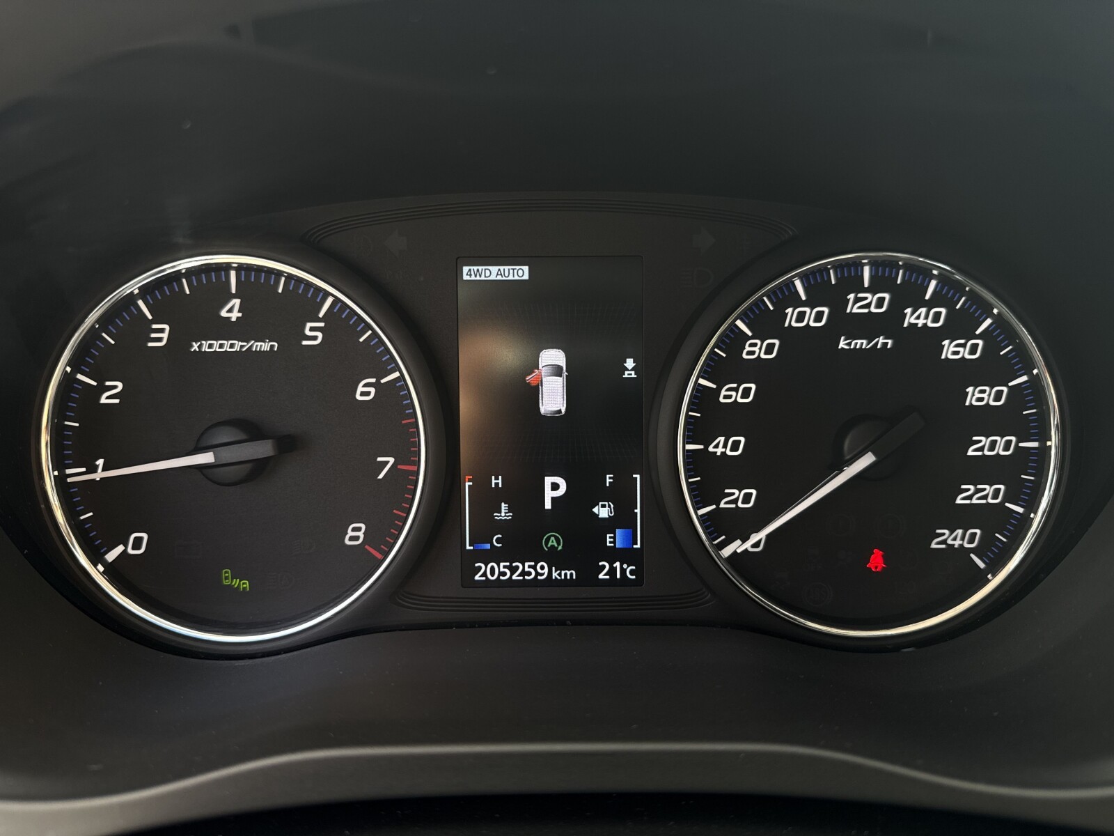 Mitsubishi Outlander - zdjęcie 19