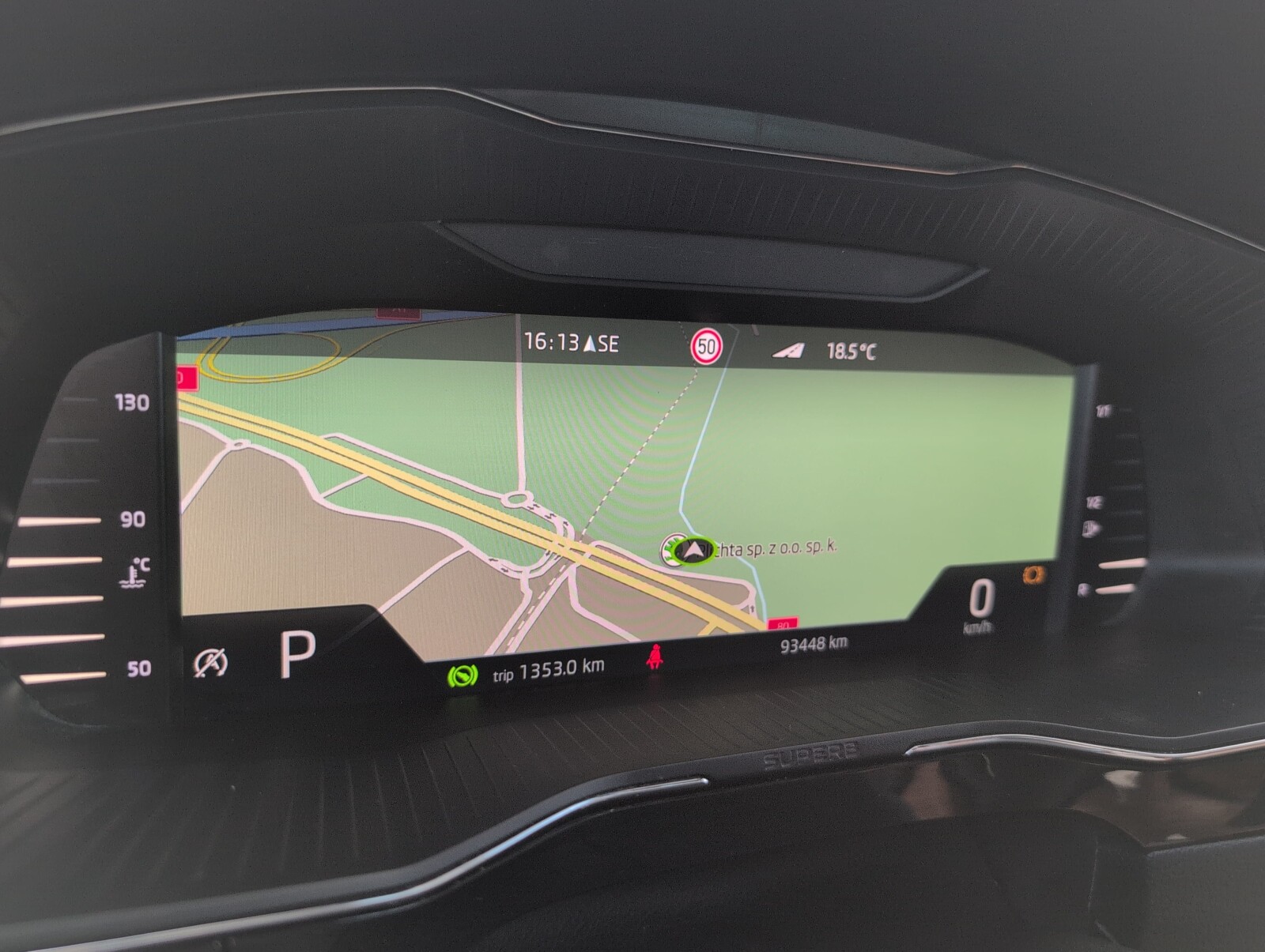 Škoda Superb Combi - zdjęcie 27