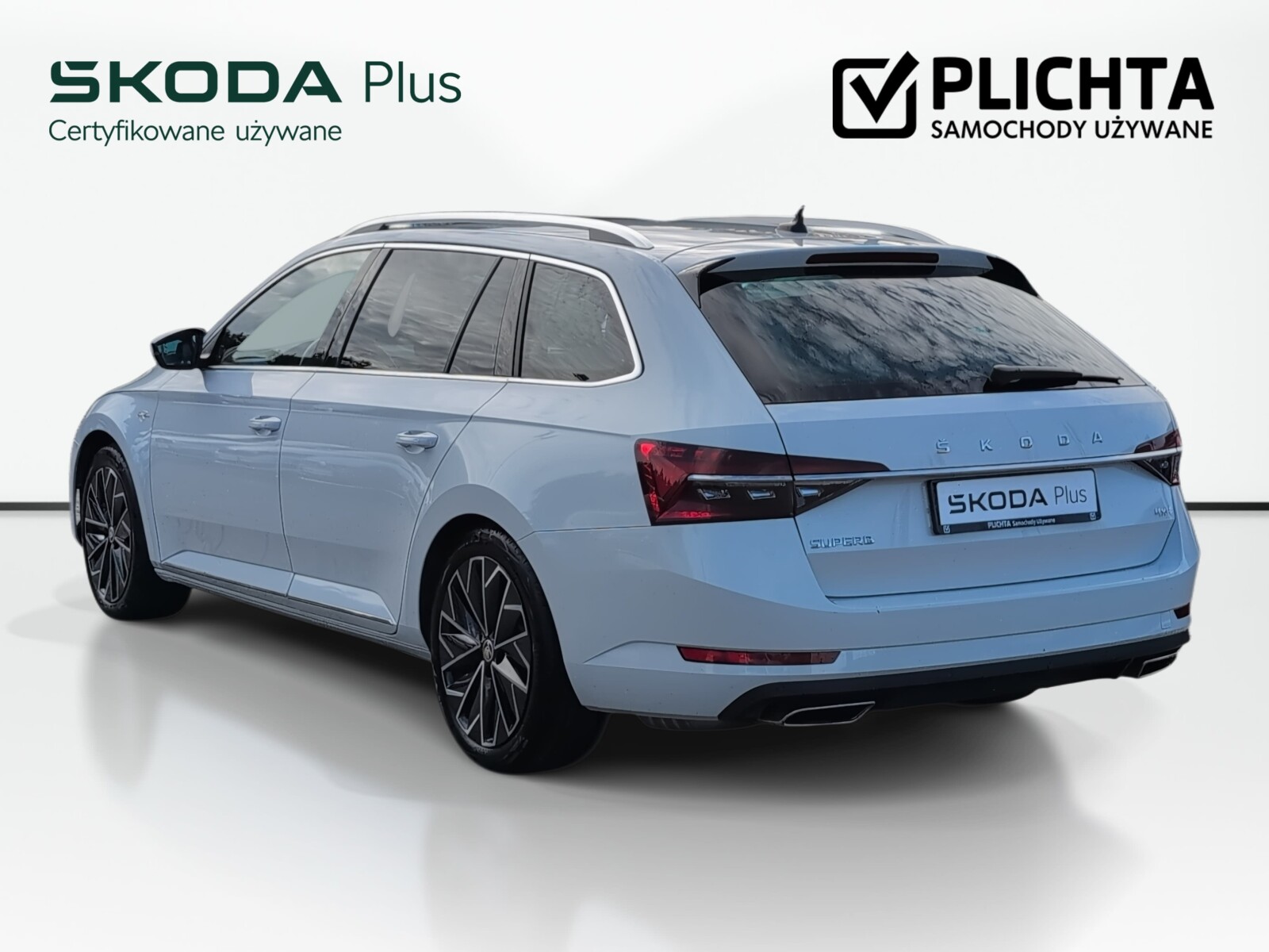 Škoda Superb Combi - zdjęcie 7