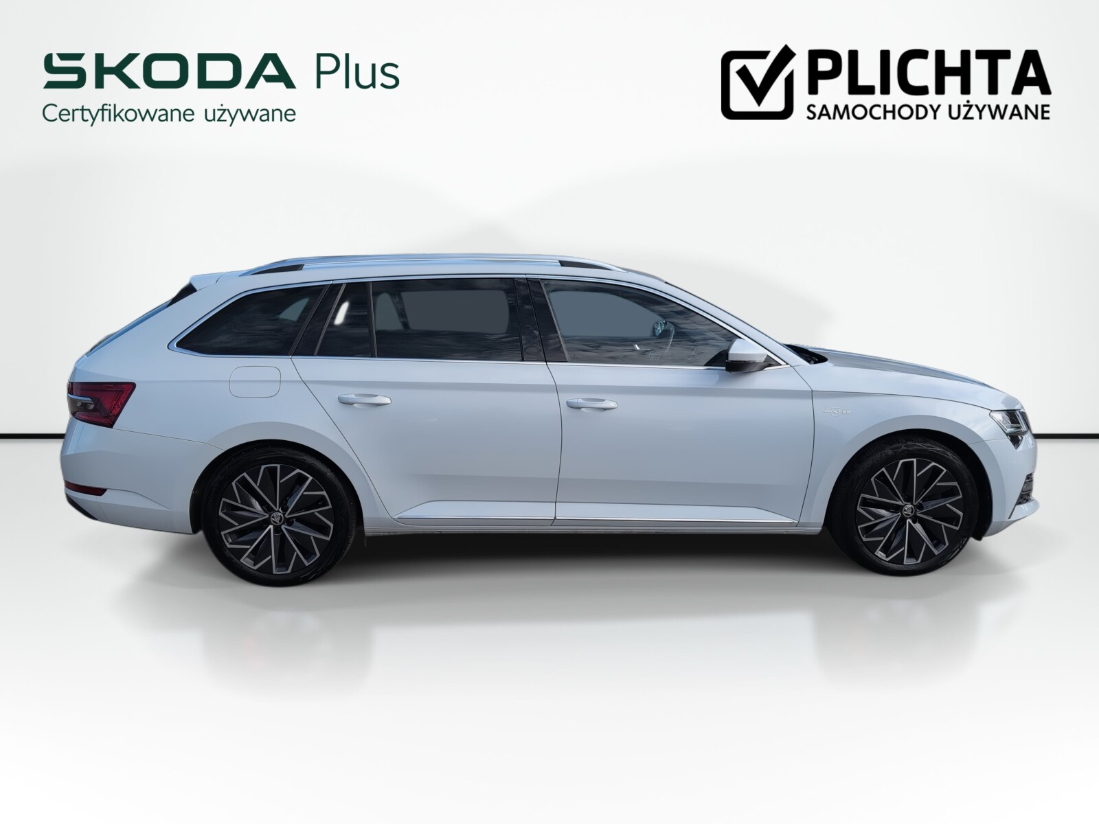 Škoda Superb Combi - zdjęcie 4