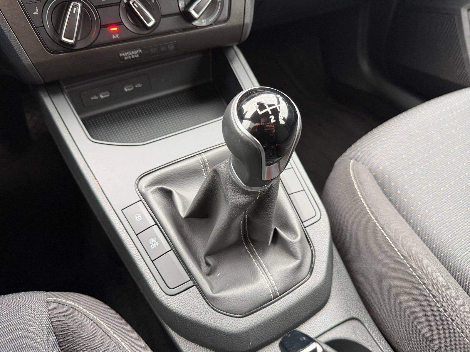 Seat Ibiza - zdjęcie 18