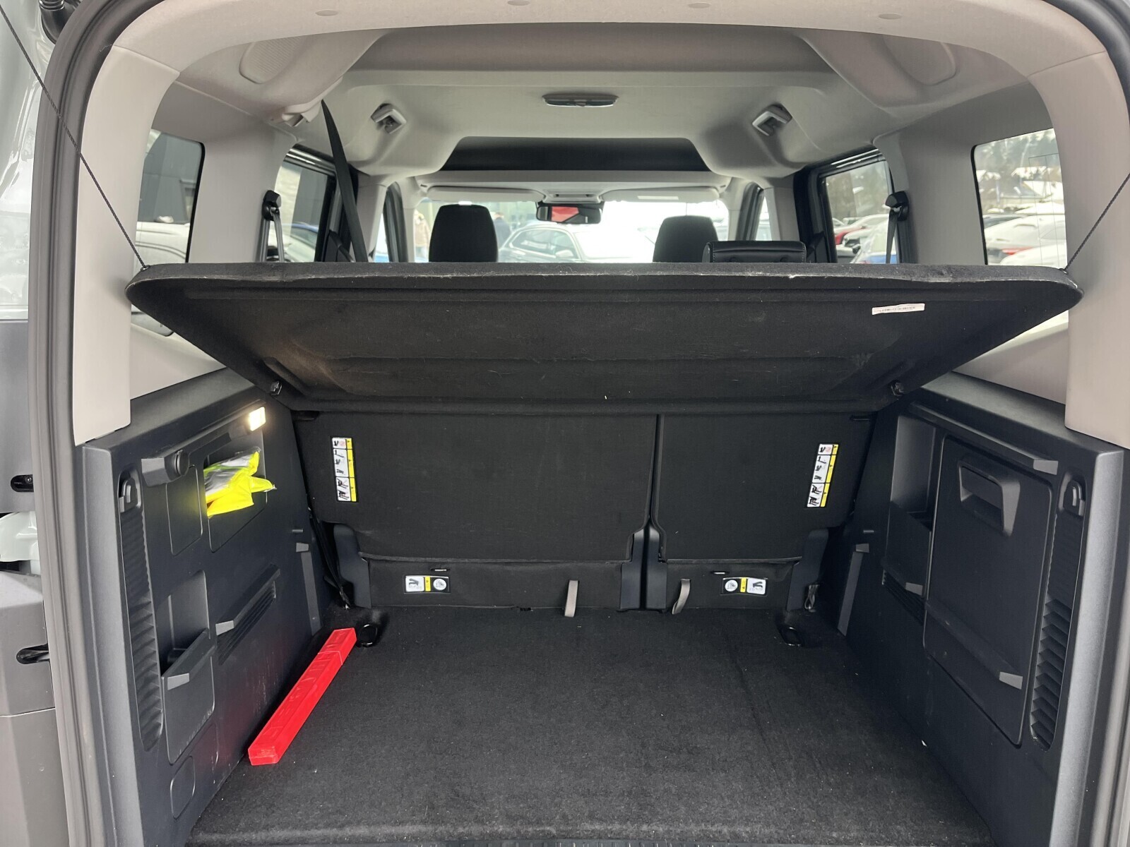 Ford Tourneo Courier - zdjęcie 15