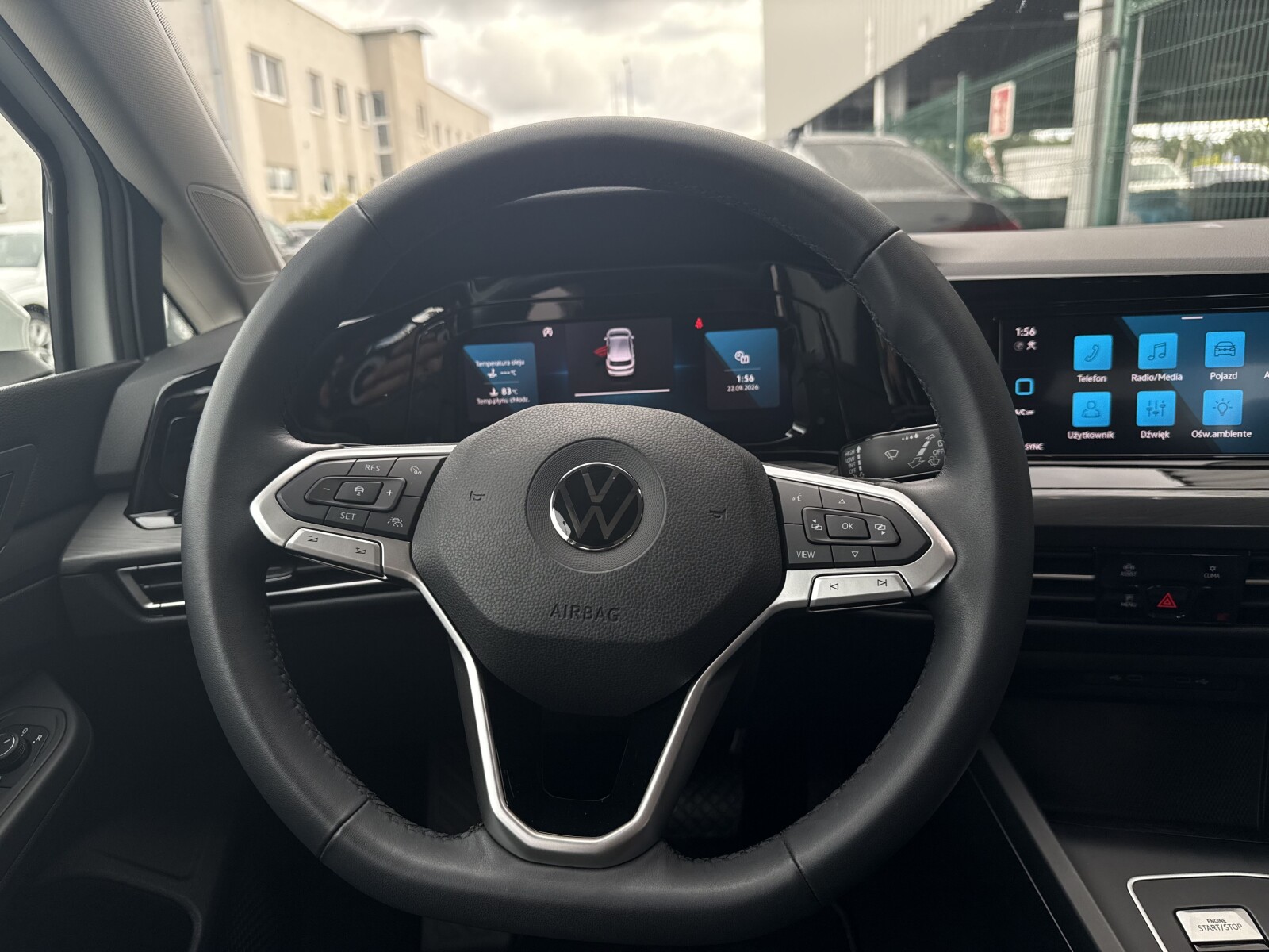 Volkswagen Golf - zdjęcie 15