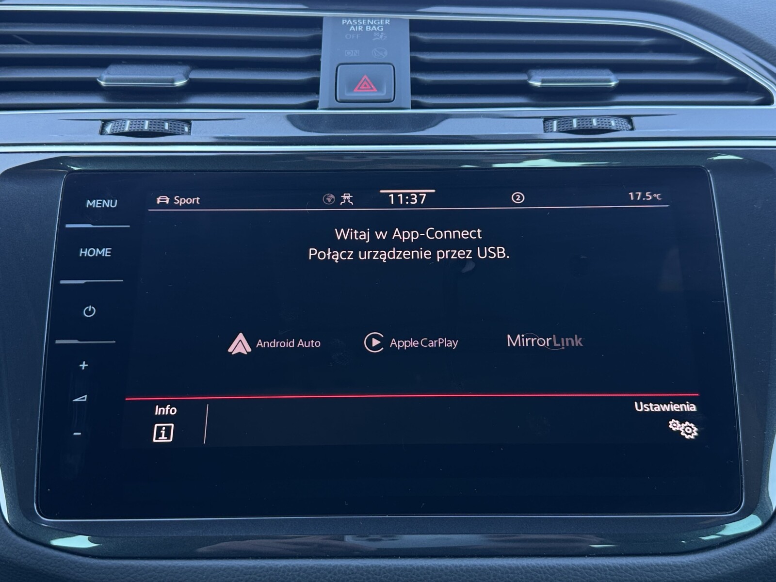Volkswagen Tiguan - zdjęcie 17