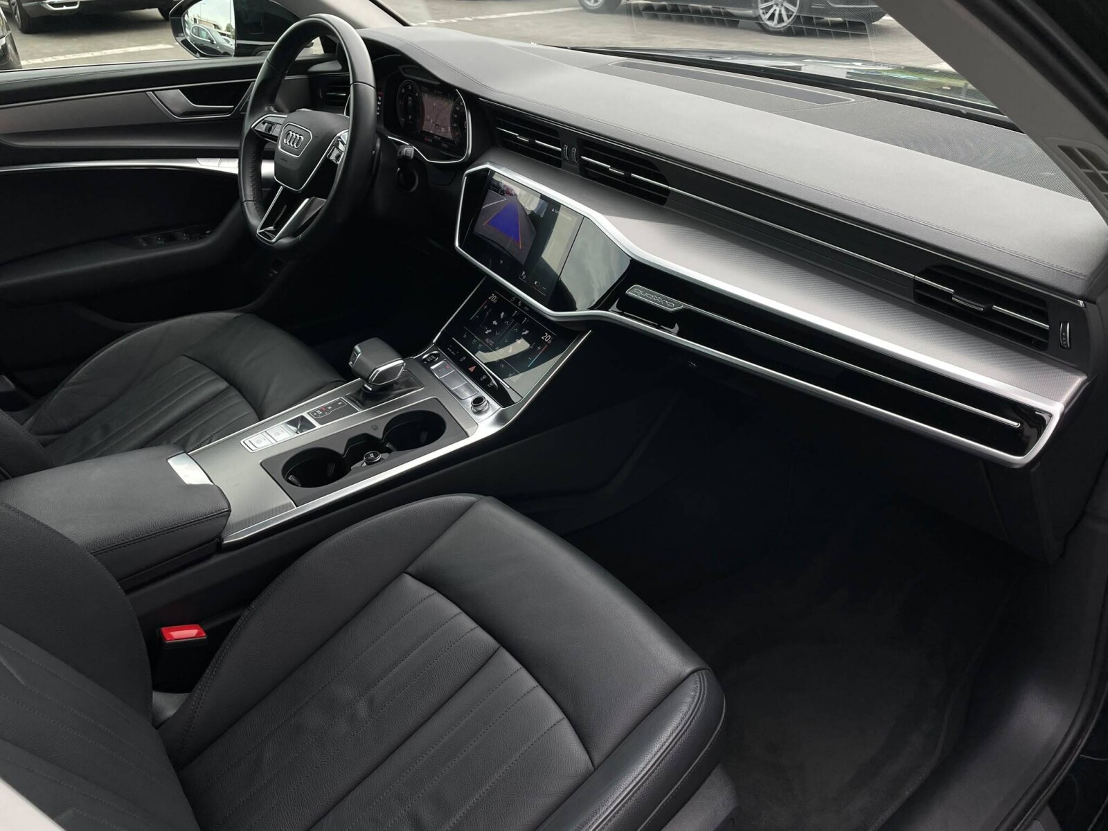 Audi A6 Avant - zdjęcie 23