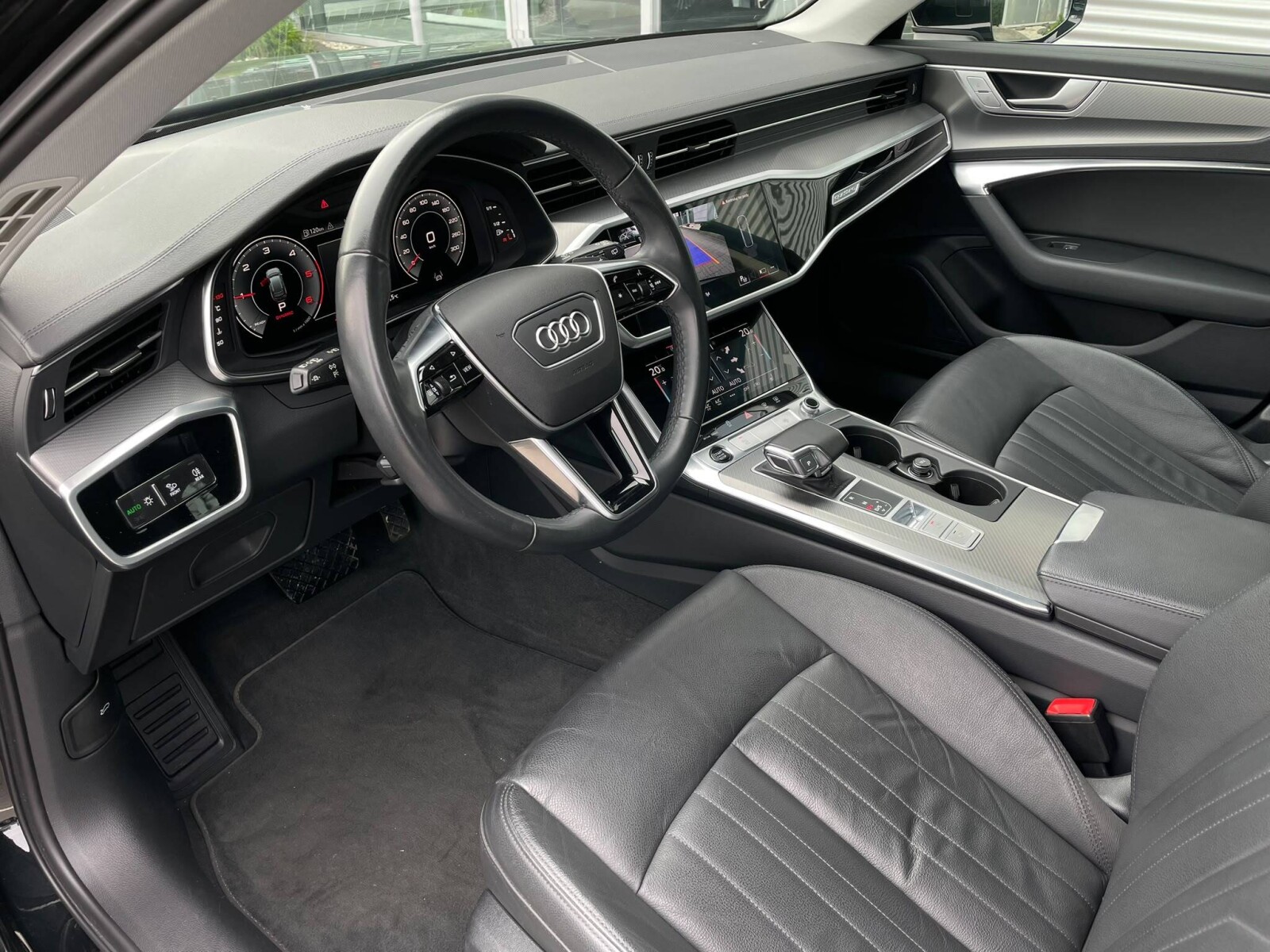 Audi A6 Avant - zdjęcie 21