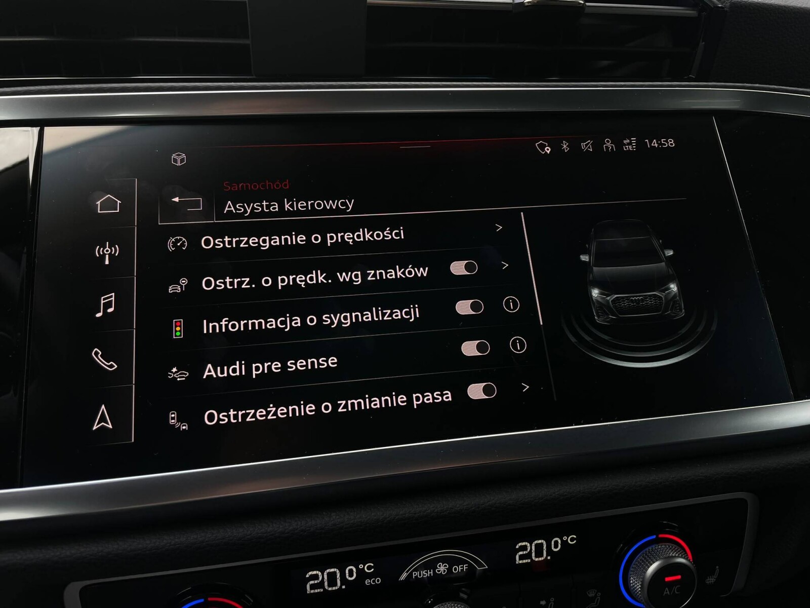 Audi Q3 Sportback - zdjęcie 27