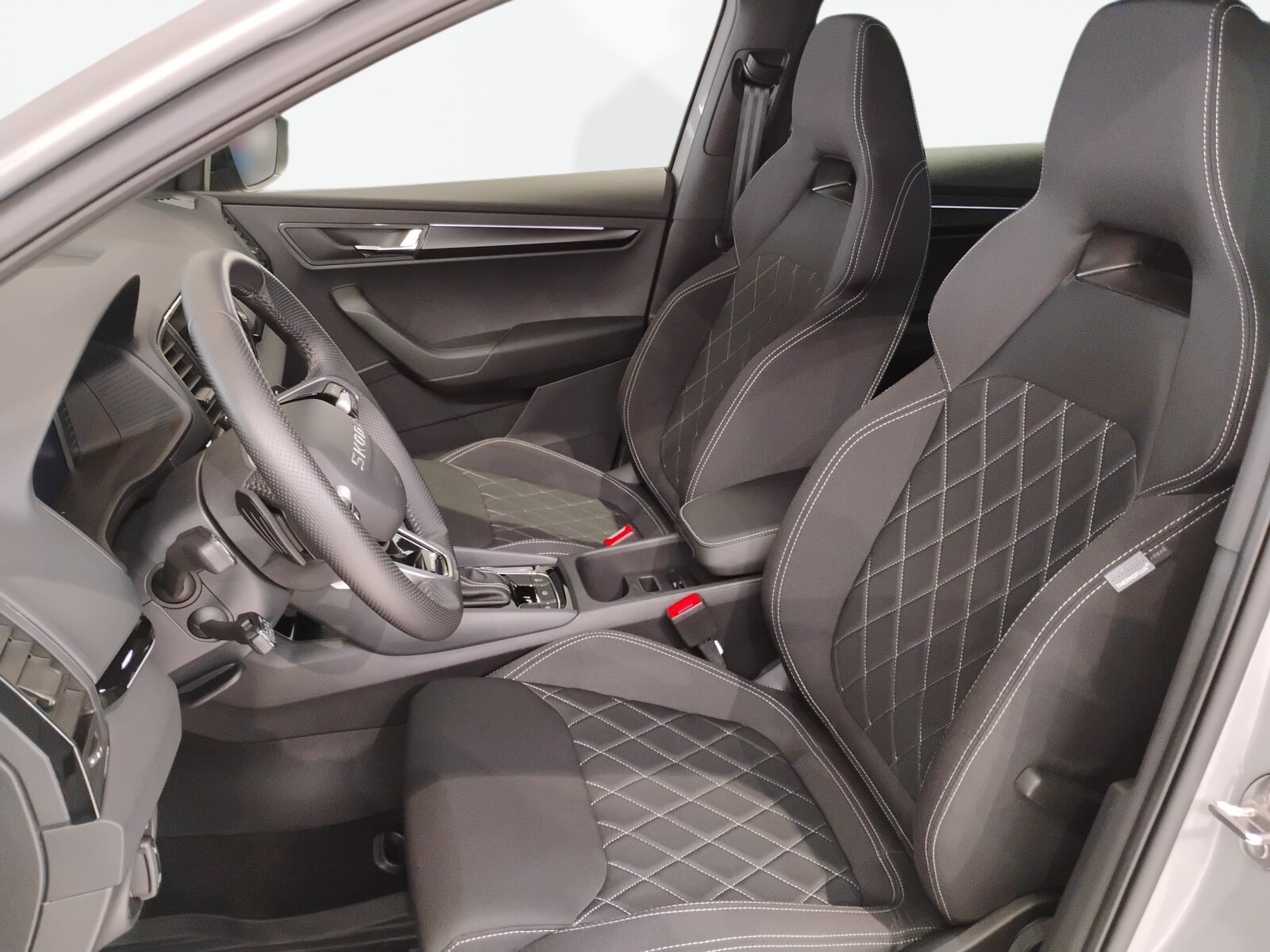 Škoda Karoq - zdjęcie 11