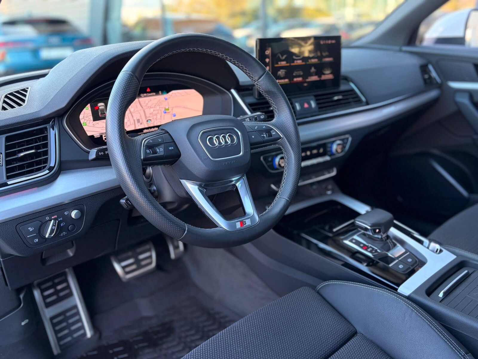 Audi Q5 Sportback - zdjęcie 16