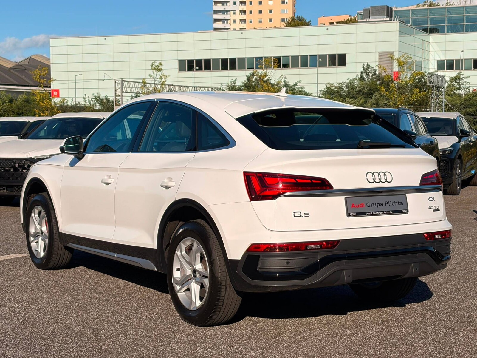 Audi Q5 Sportback - zdjęcie 11