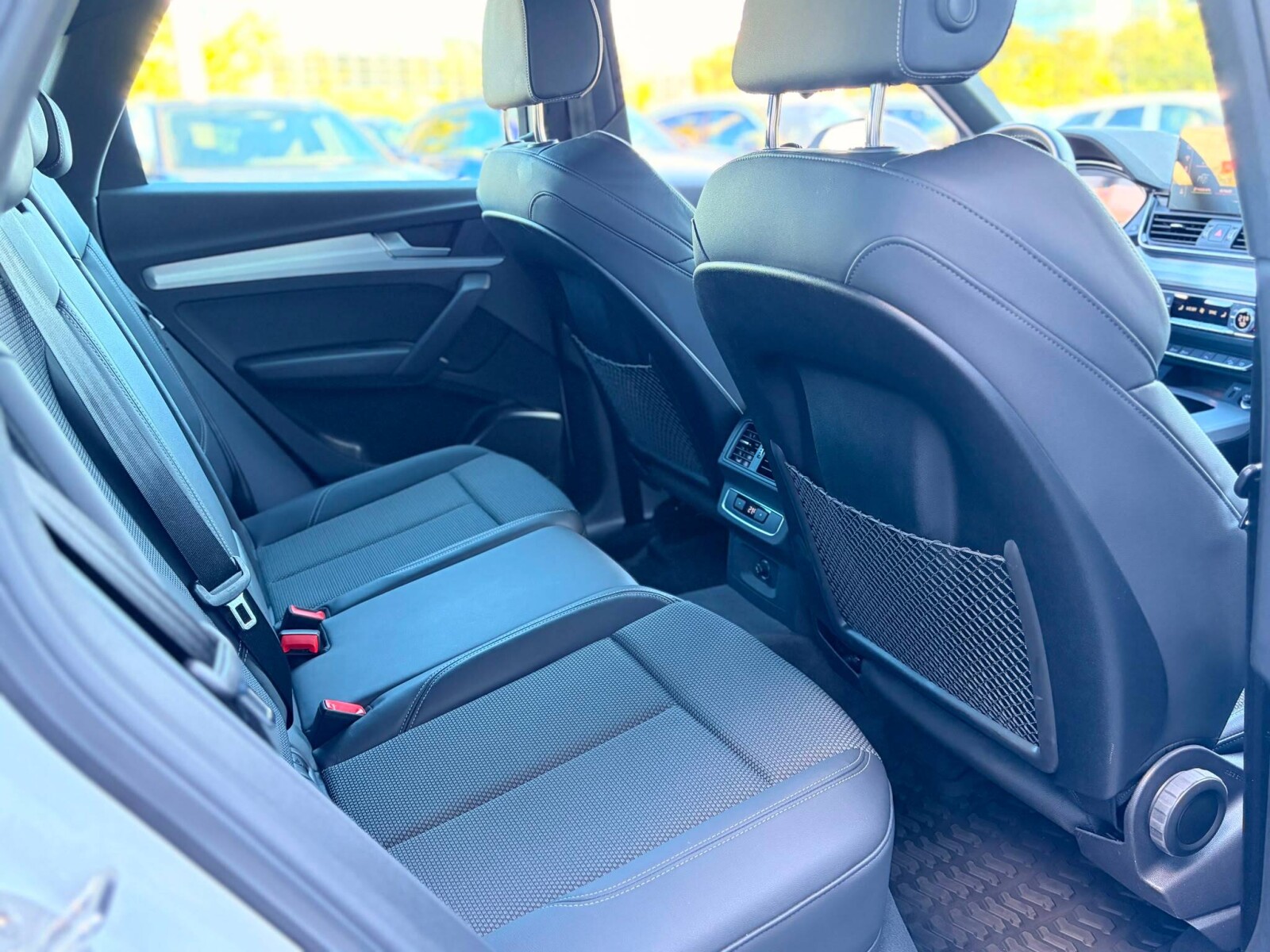 Audi Q5 Sportback - zdjęcie 22