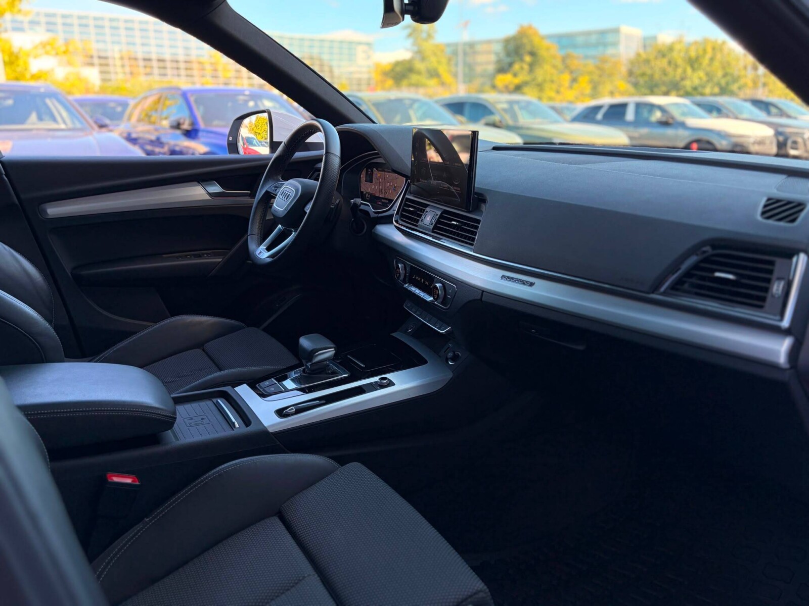 Audi Q5 Sportback - zdjęcie 35