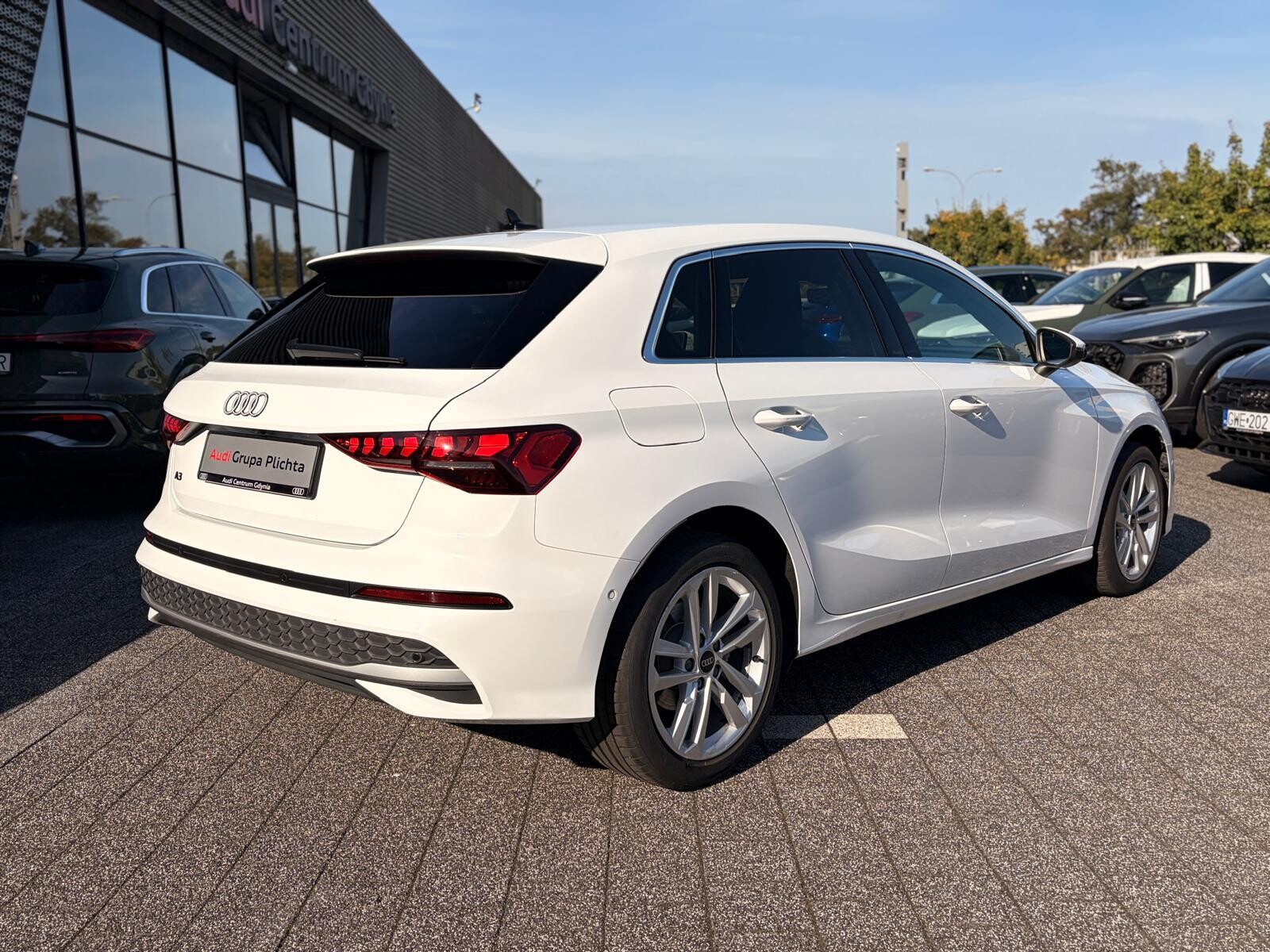 Audi A3 Sportback - zdjęcie 10