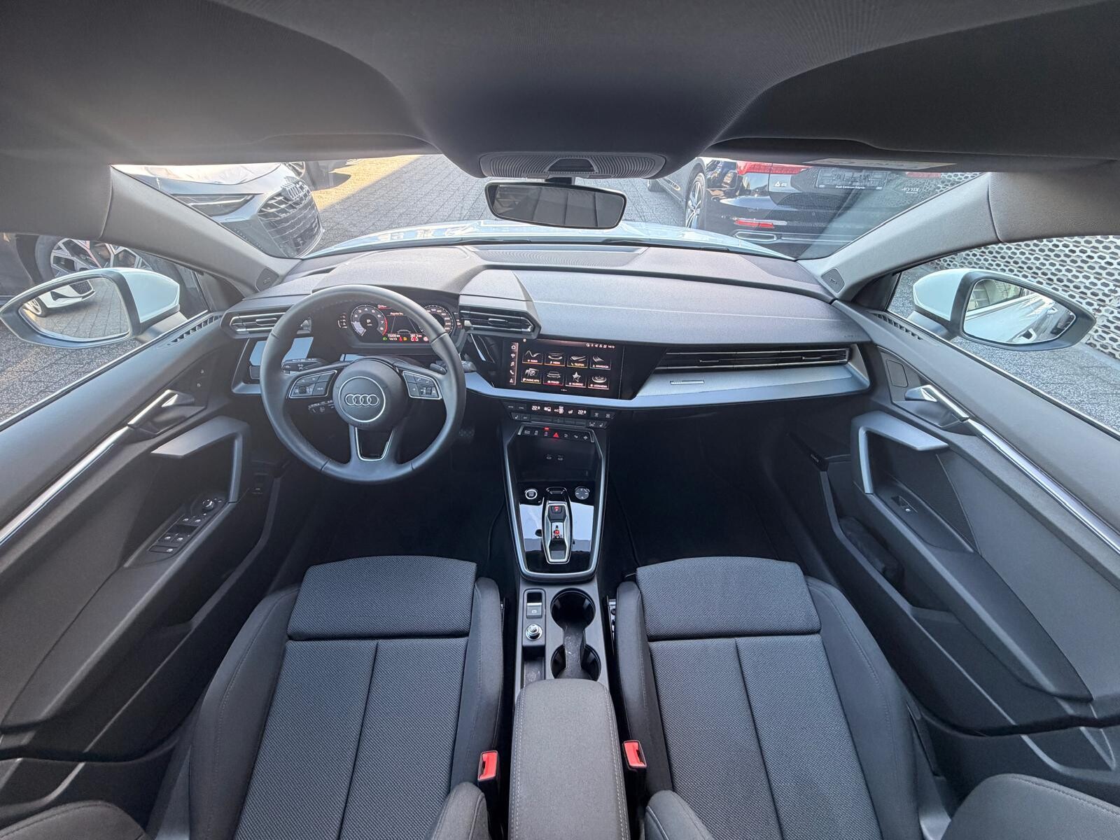 Audi A3 Sportback - zdjęcie 24