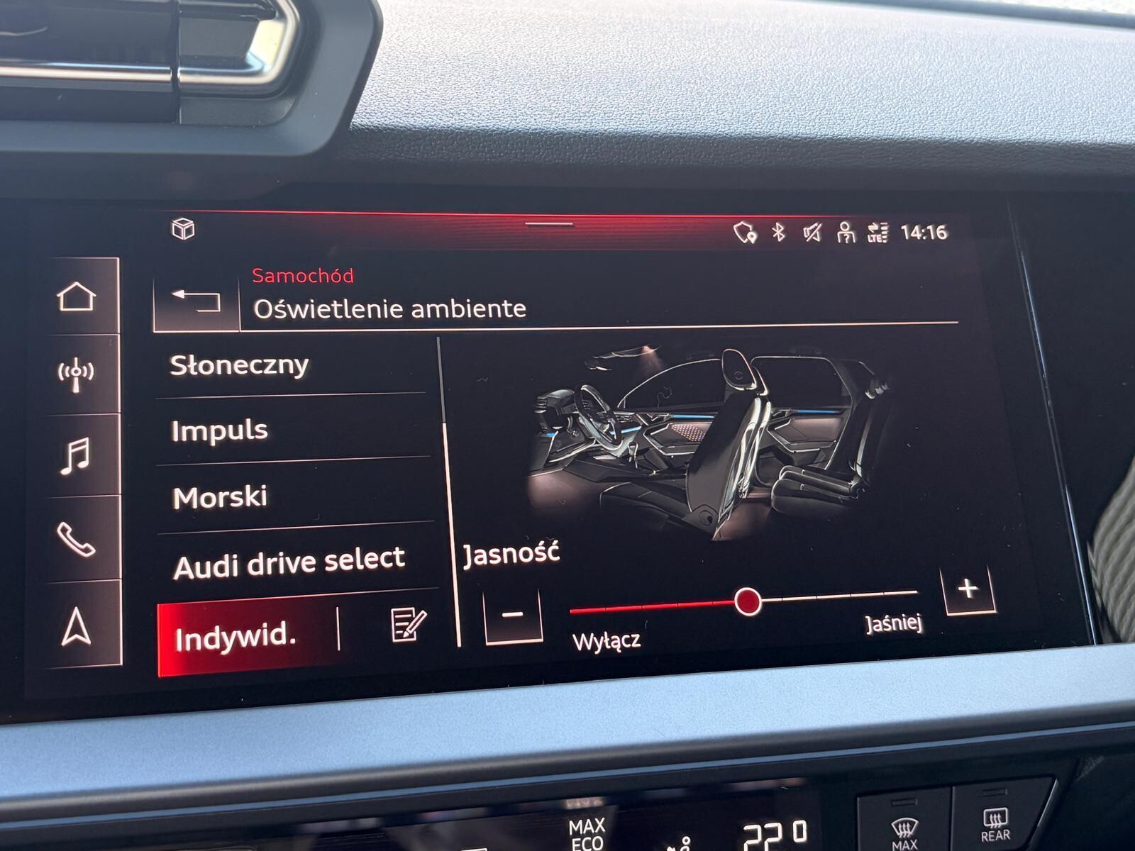 Audi A3 Sportback - zdjęcie 35