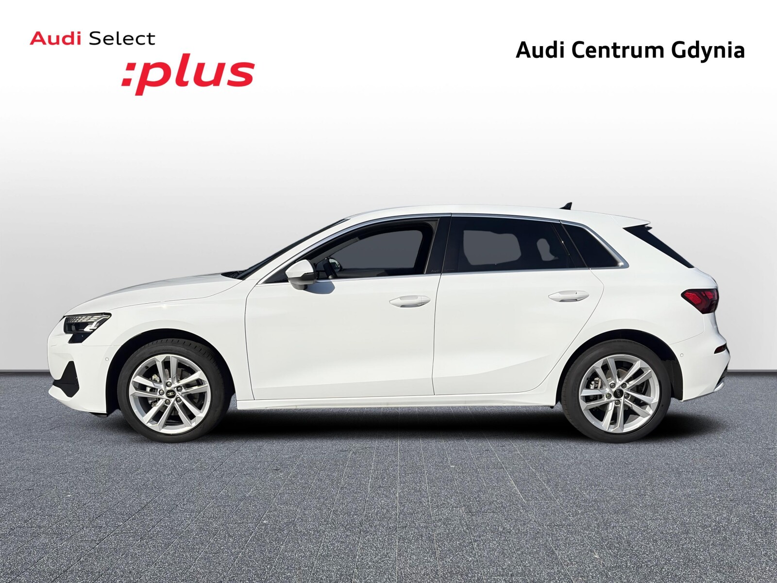 Audi A3 Sportback - zdjęcie 3