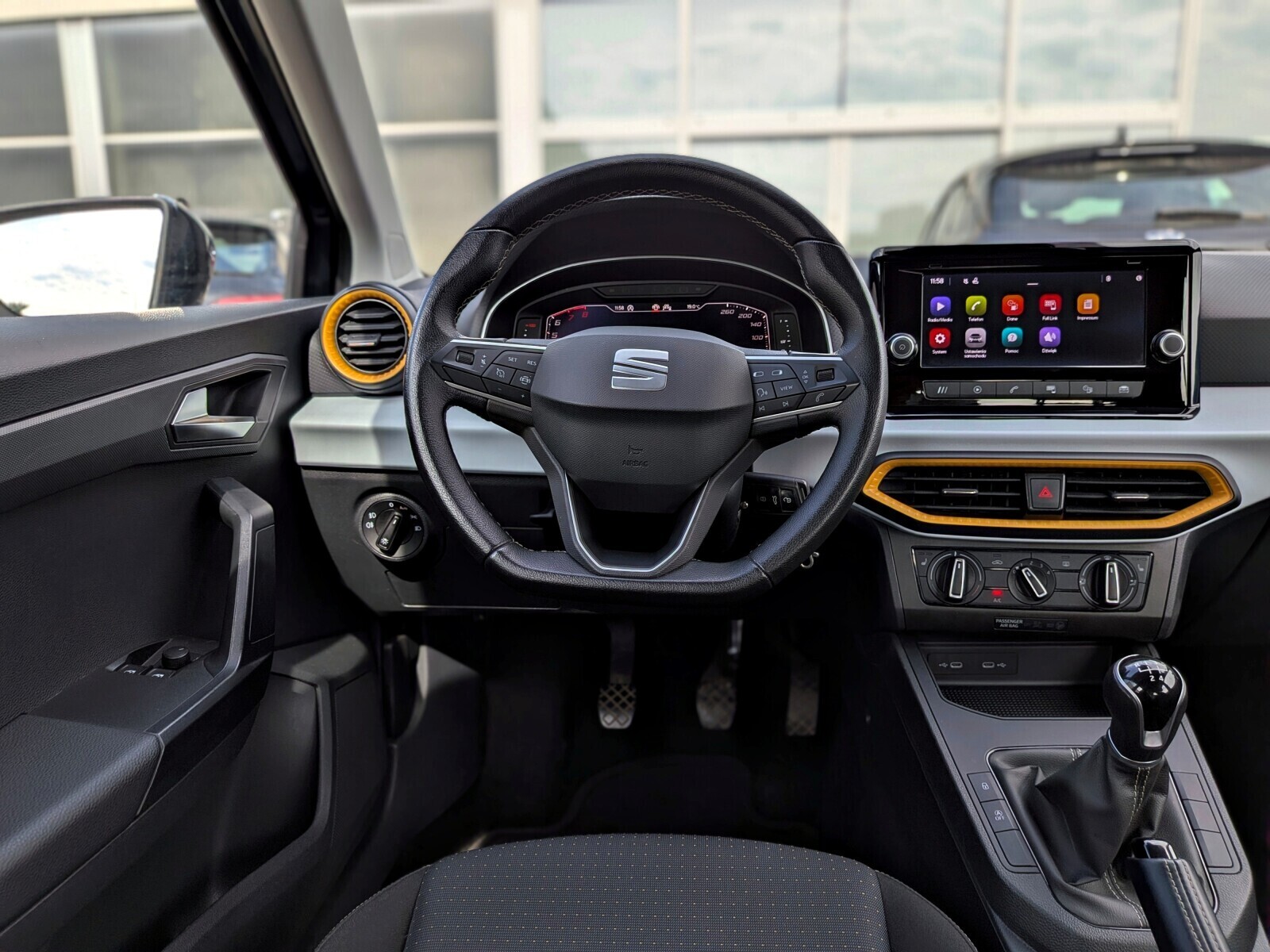 Seat Ibiza - zdjęcie 17