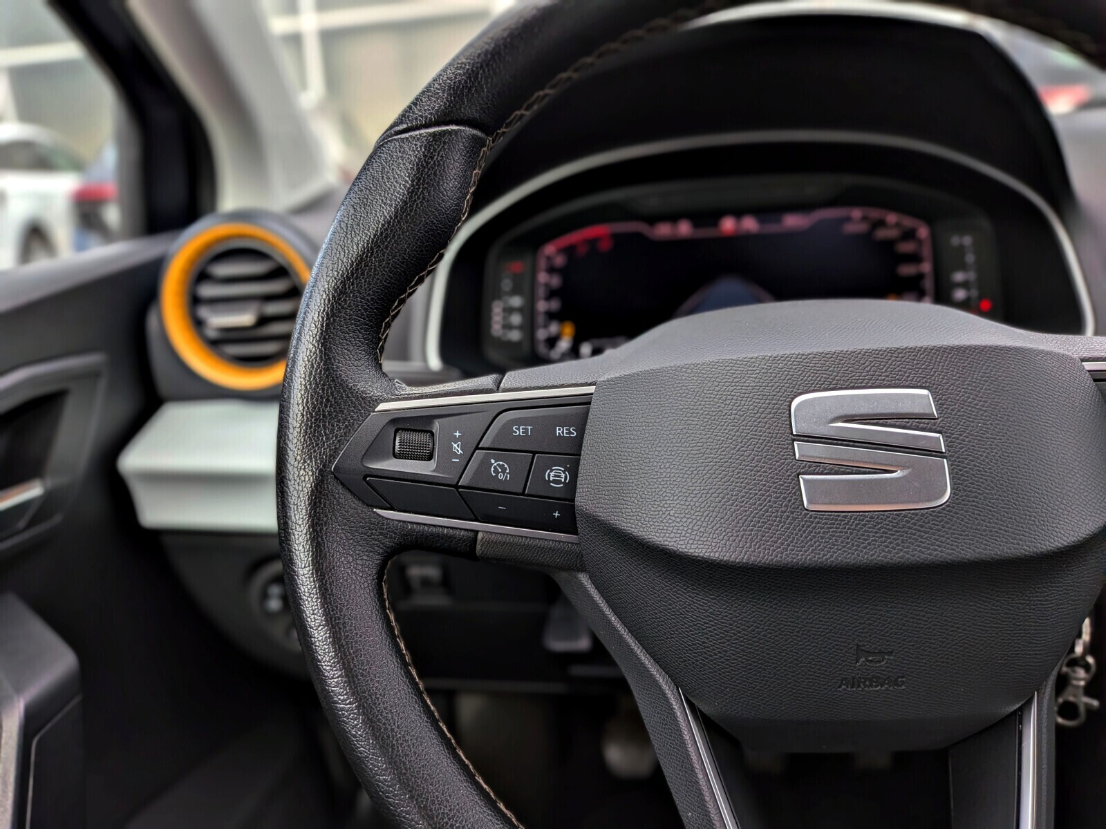 Seat Ibiza - zdjęcie 19