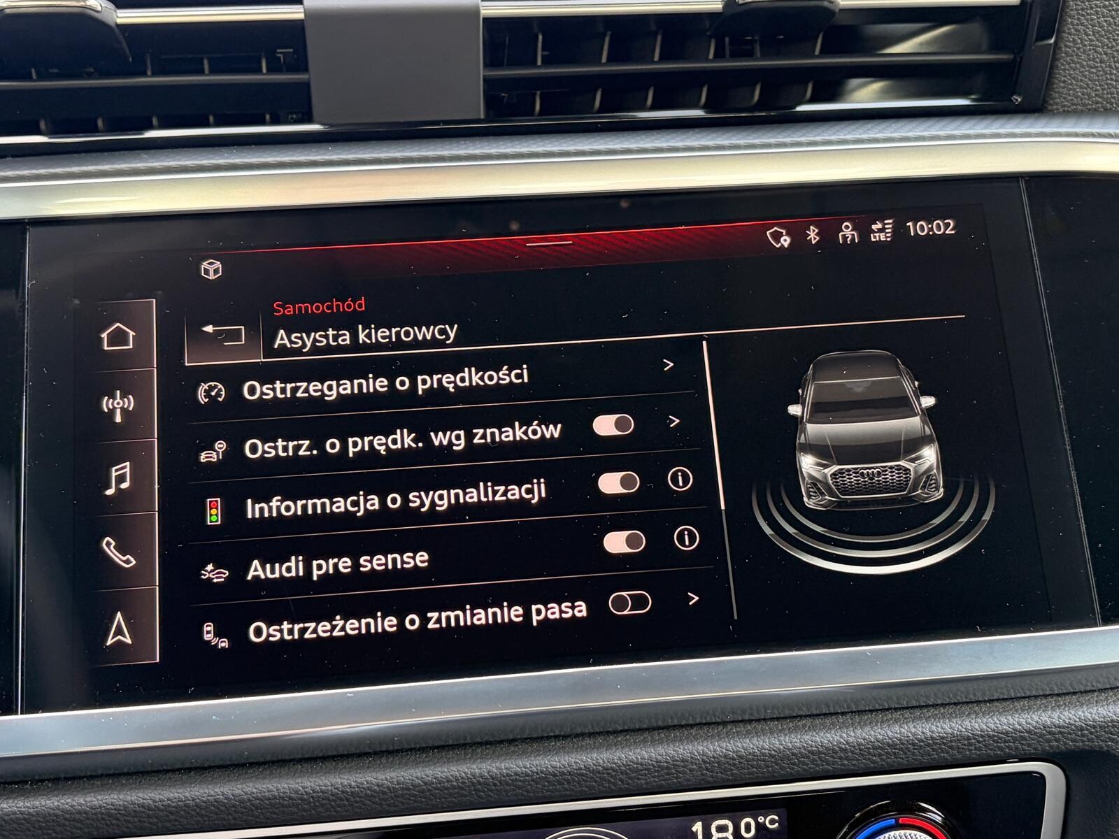 Audi Q3 Sportback - zdjęcie 33